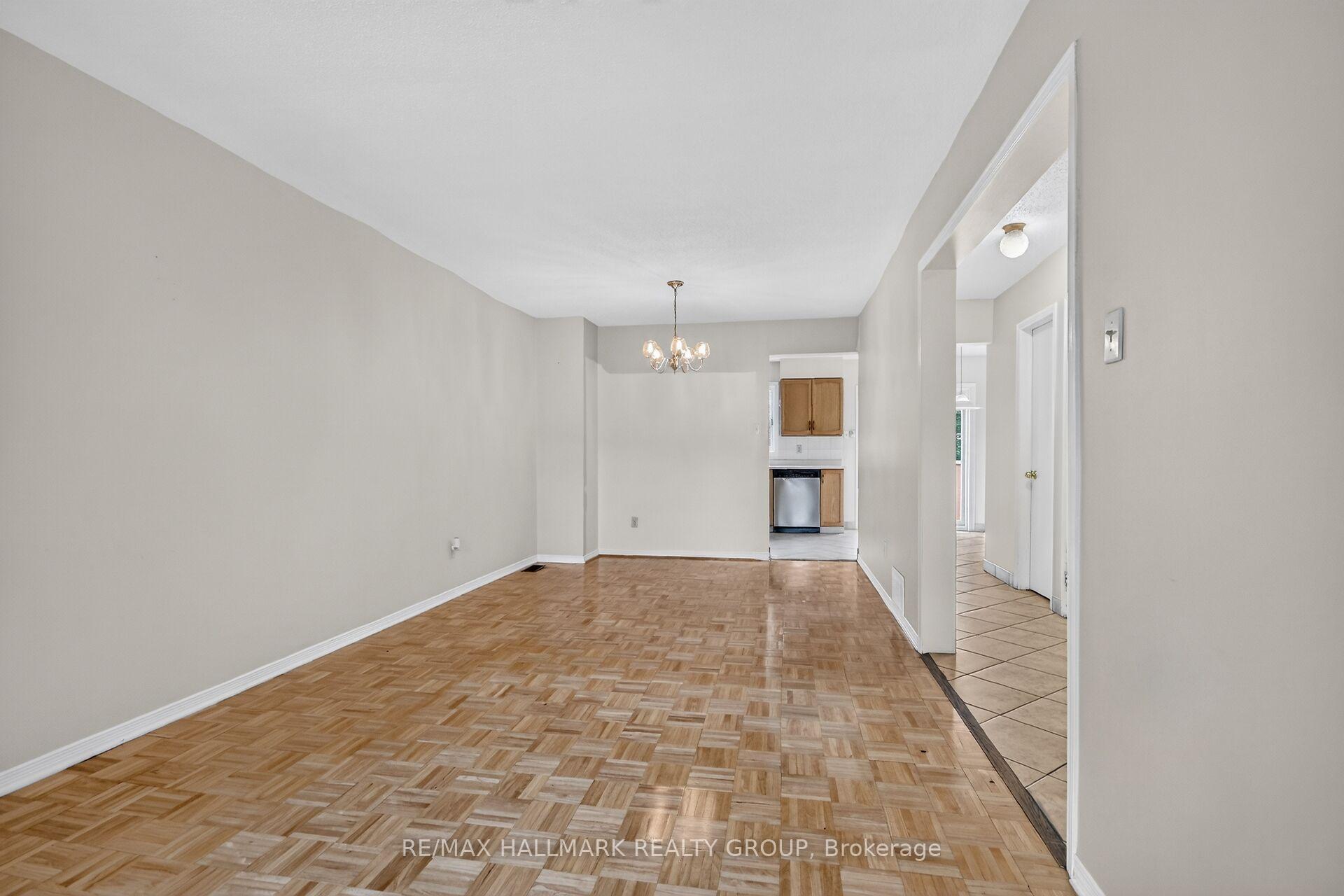 Photo 13 of 49 Newport Crescent, Ottawa, Hunt Club Park/Greenboro — HOMEH