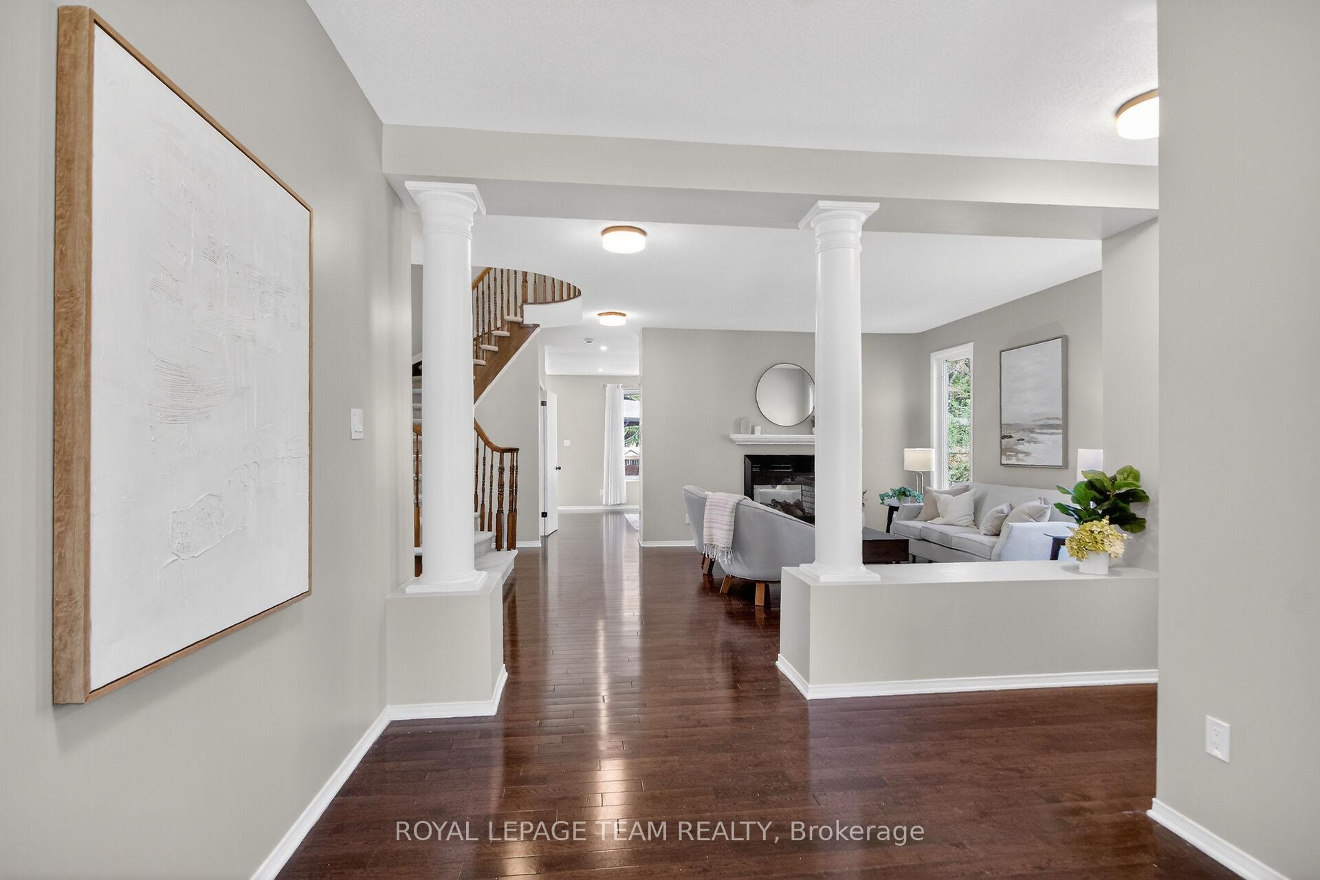 Photo 6 of 121 Muskego Crescent, Ottawa, Kanata - Morgan's Grant/South March — HOMEH