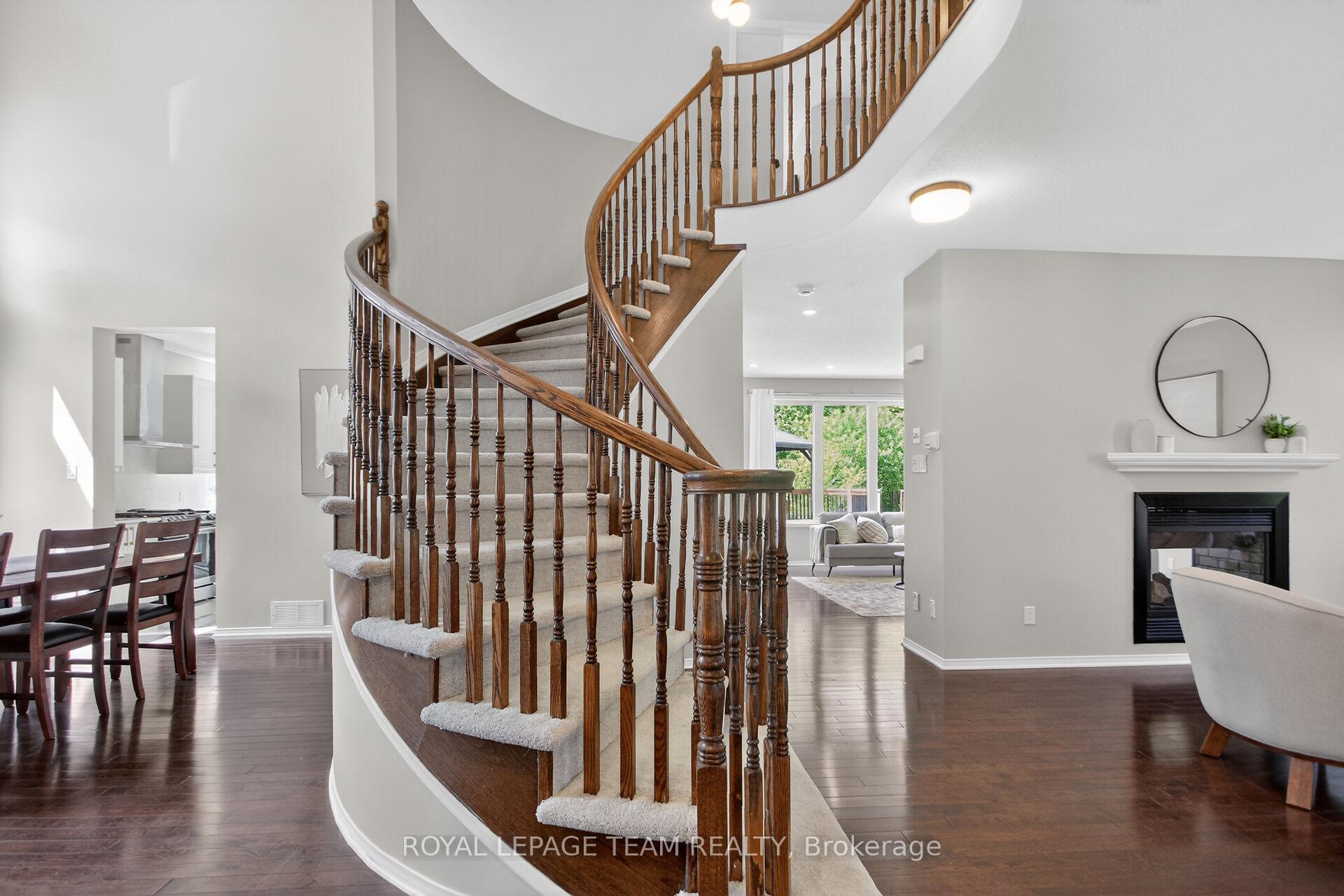 Photo 9 of 121 Muskego Crescent, Ottawa, Kanata - Morgan's Grant/South March — HOMEH