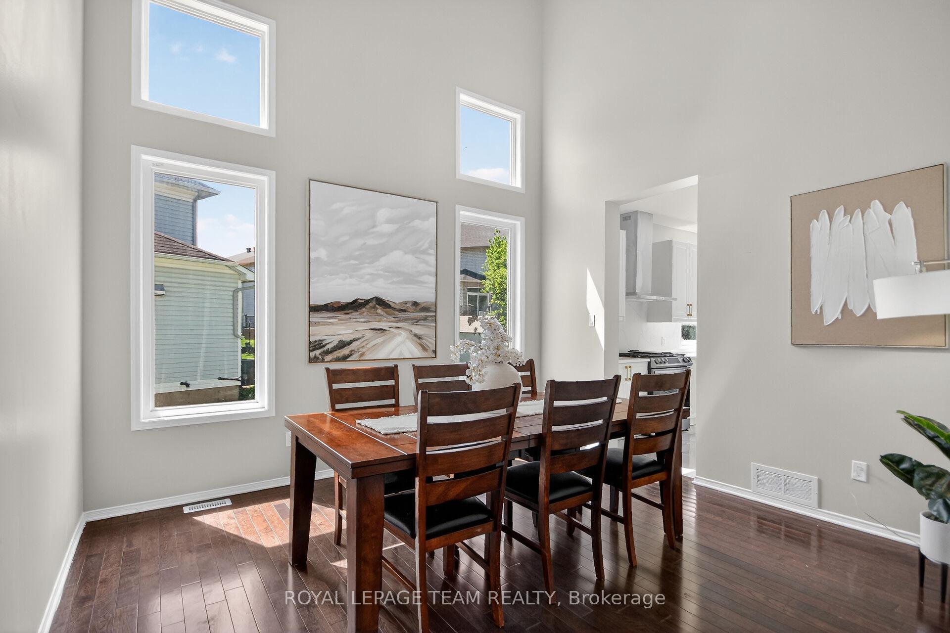 Photo 11 of 121 Muskego Crescent, Ottawa, Kanata - Morgan's Grant/South March — HOMEH