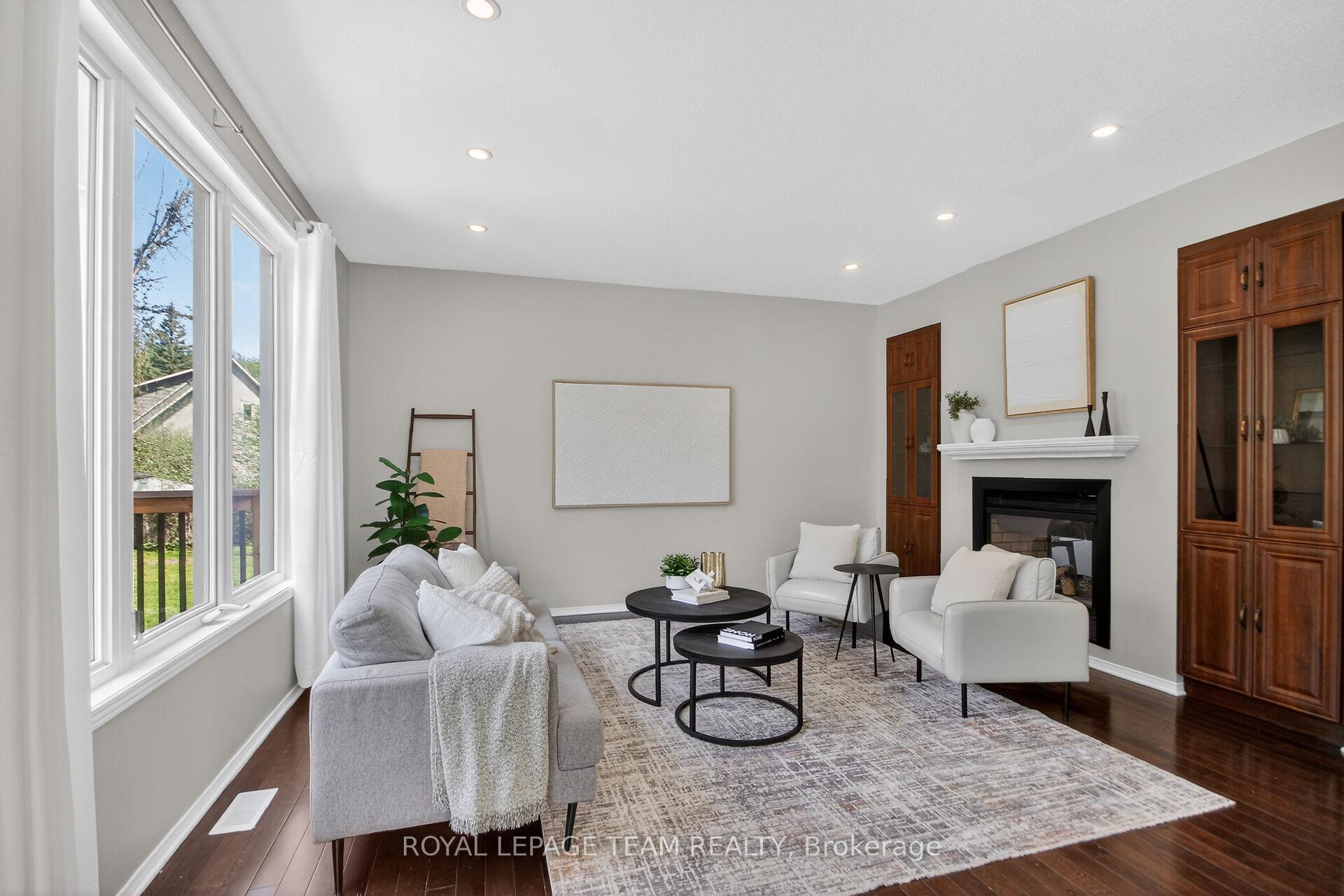 Photo 20 of 121 Muskego Crescent, Ottawa, Kanata - Morgan's Grant/South March — HOMEH