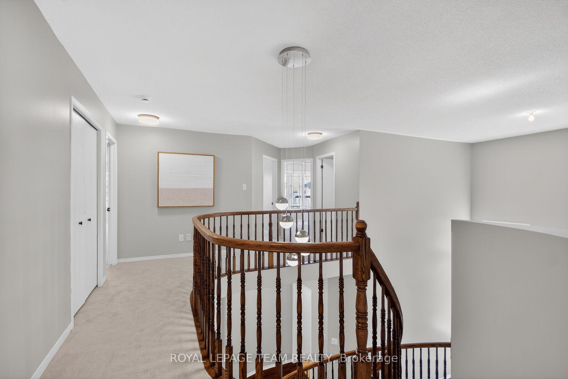 Photo 32 of 121 Muskego Crescent, Ottawa, Kanata - Morgan's Grant/South March — HOMEH