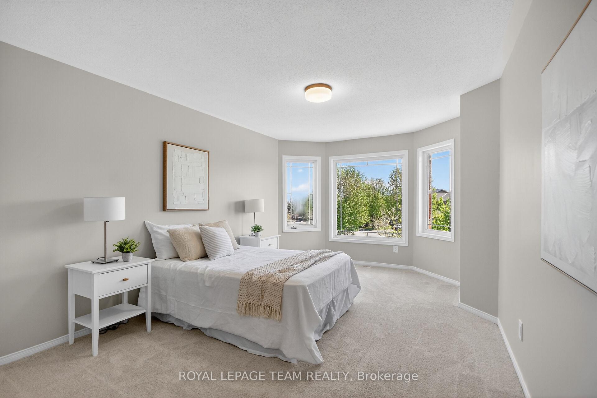 Photo 33 of 121 Muskego Crescent, Ottawa, Kanata - Morgan's Grant/South March — HOMEH