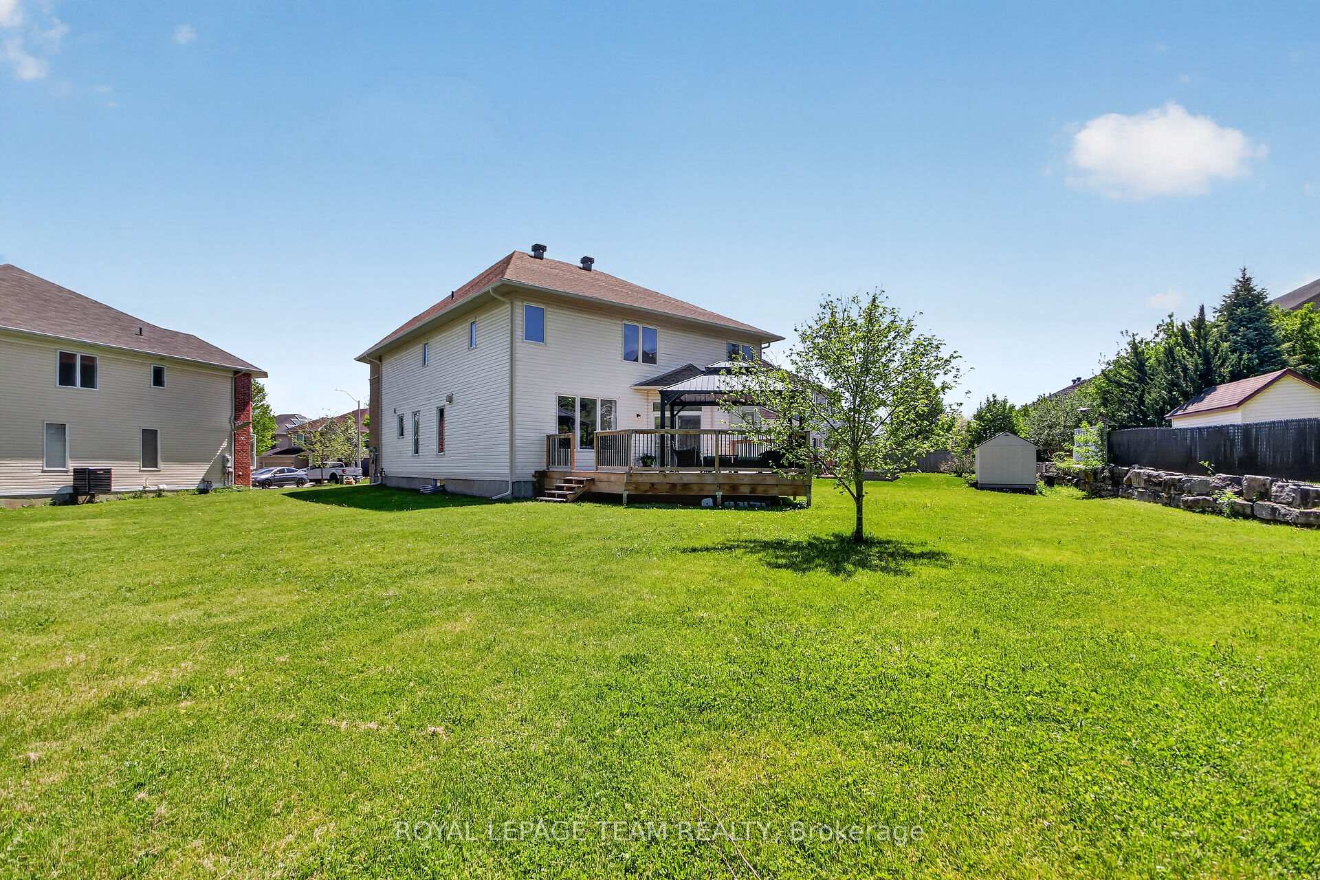 Photo 45 of 121 Muskego Crescent, Ottawa, Kanata - Morgan's Grant/South March — HOMEH