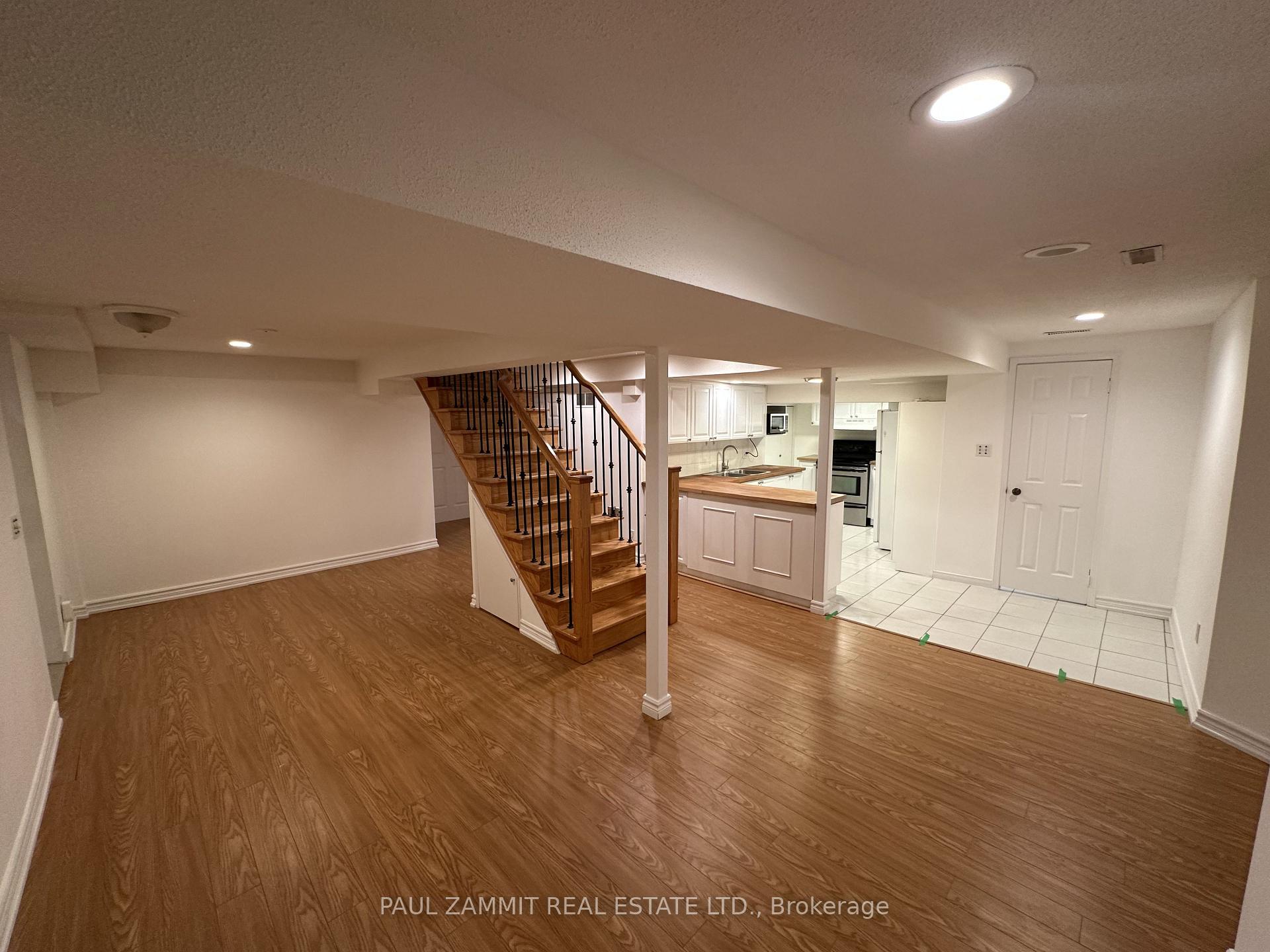 Photo 4 of 149 Heatherton Way, Vaughan, Crestwood-Springfarm-Yorkhill — HOMEH