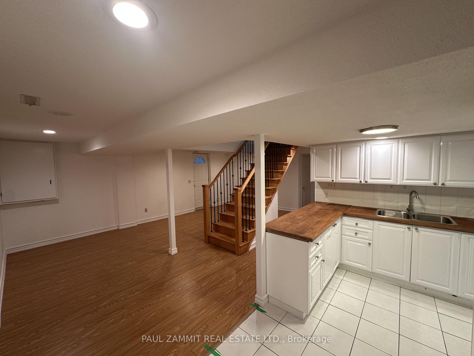 Photo 5 of 149 Heatherton Way, Vaughan, Crestwood-Springfarm-Yorkhill — HOMEH