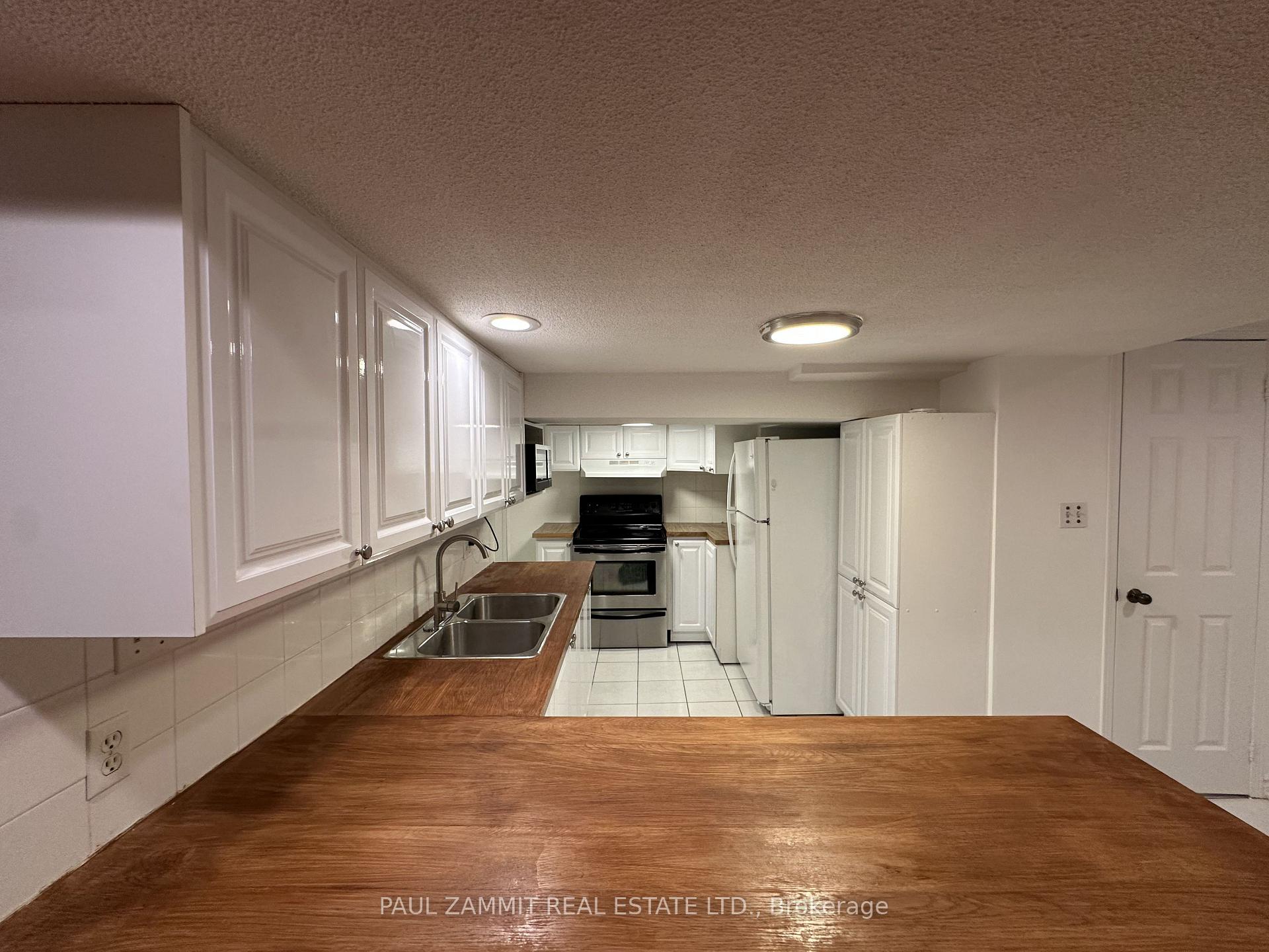 Photo 7 of 149 Heatherton Way, Vaughan, Crestwood-Springfarm-Yorkhill — HOMEH
