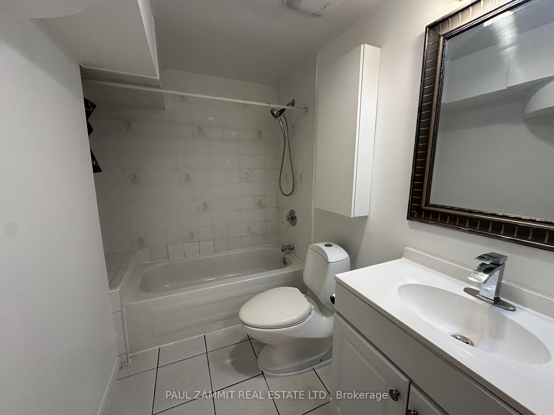 Photo 14 of 149 Heatherton Way, Vaughan, Crestwood-Springfarm-Yorkhill — HOMEH