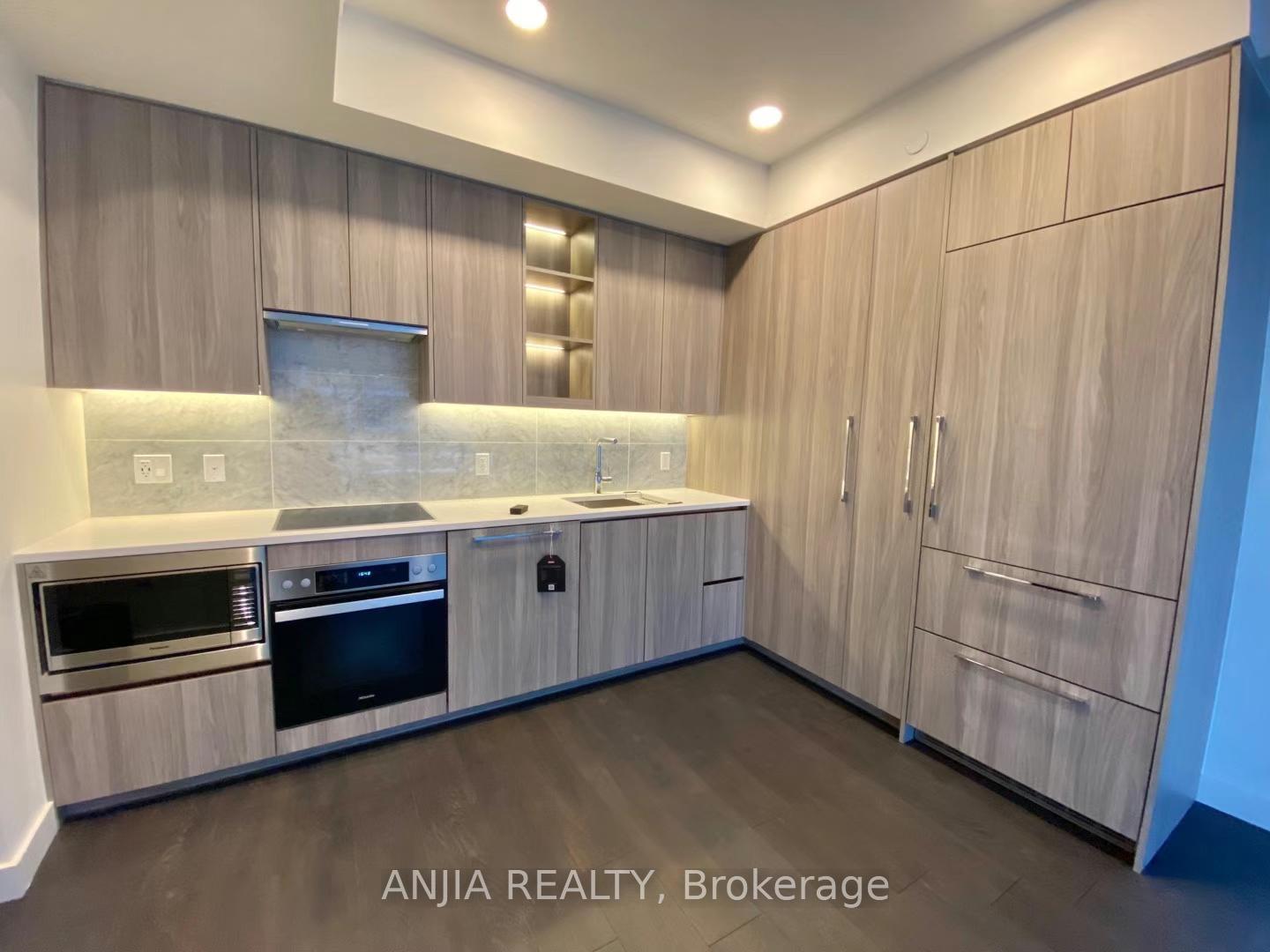 Photo 2 of Unit 2106, 95 McMahon Drive, North York, Bayview Village — HOMEH