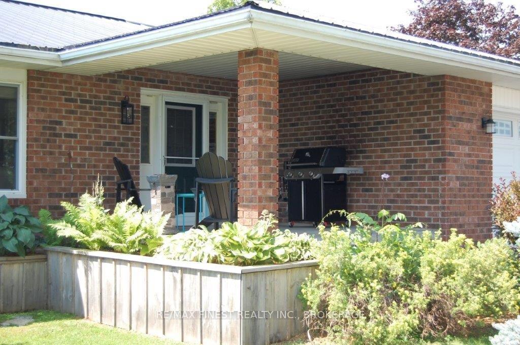 Photo 3 of 4459 Davidson Road, Frontenac, Frontenac South — HOMEH