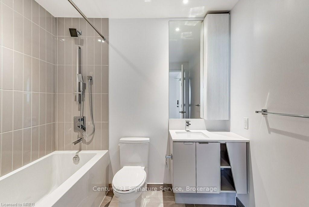 Photo 3 of Unit 214, 3883 Quartz Road, Mississauga, City Centre — HOMEH
