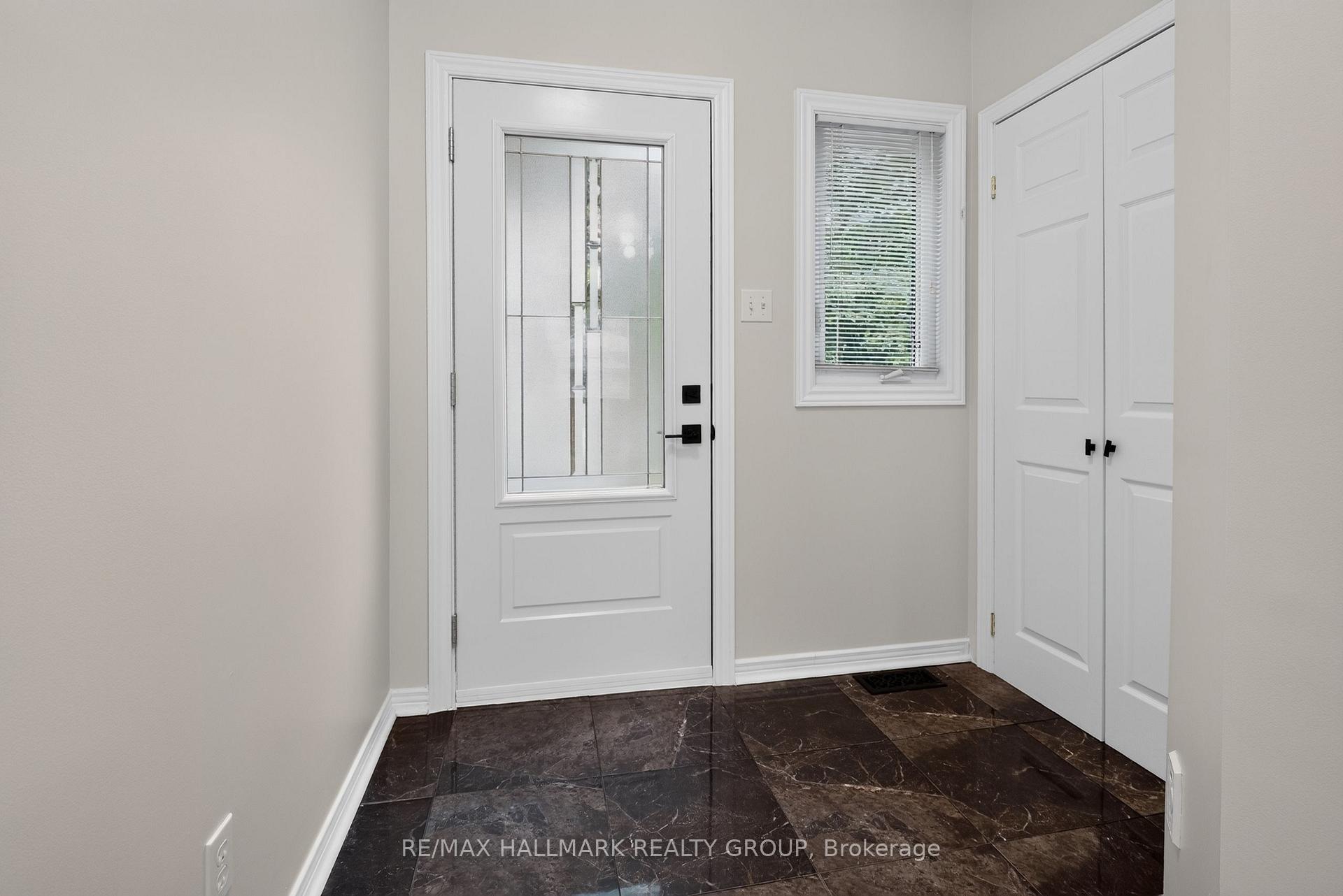 Photo 12 of 1493 Launay Avenue, Ottawa, Fallingbrook/Pineridge — HOMEH