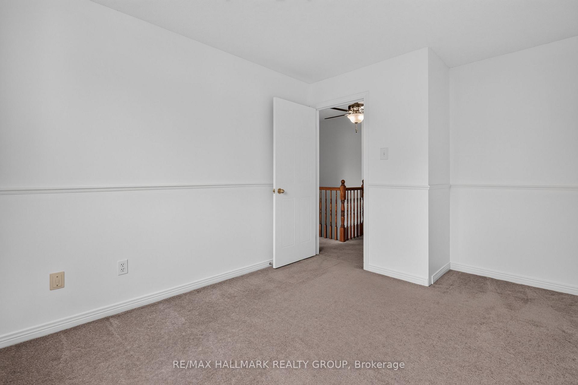 Photo 28 of 1493 Launay Avenue, Ottawa, Fallingbrook/Pineridge — HOMEH