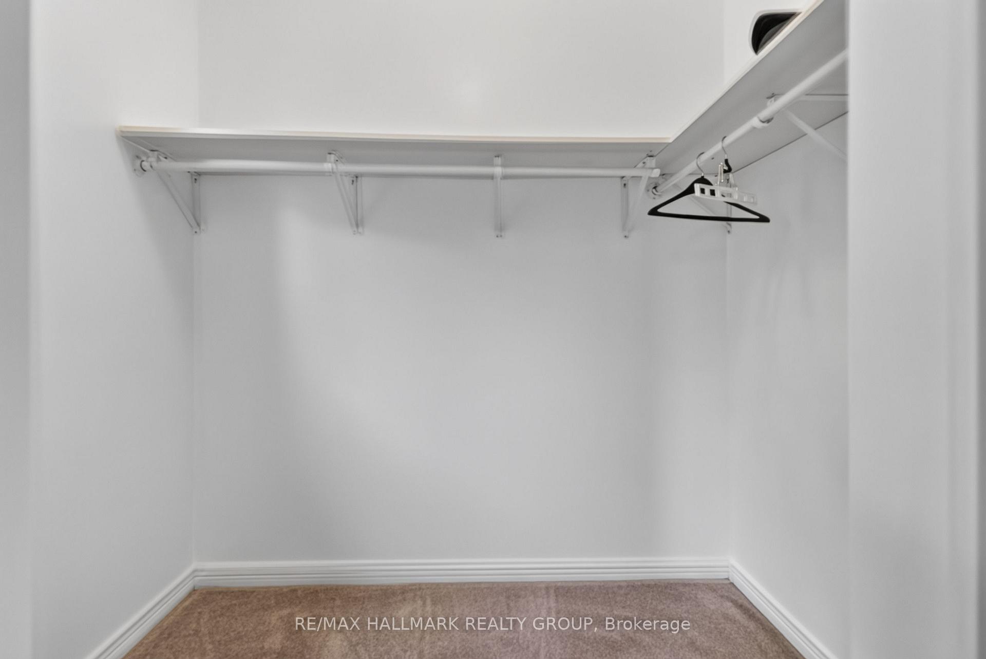 Photo 32 of 1493 Launay Avenue, Ottawa, Fallingbrook/Pineridge — HOMEH