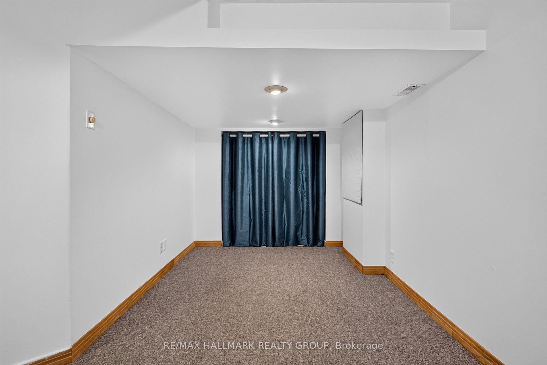 Photo 37 of 1493 Launay Avenue, Ottawa, Fallingbrook/Pineridge — HOMEH
