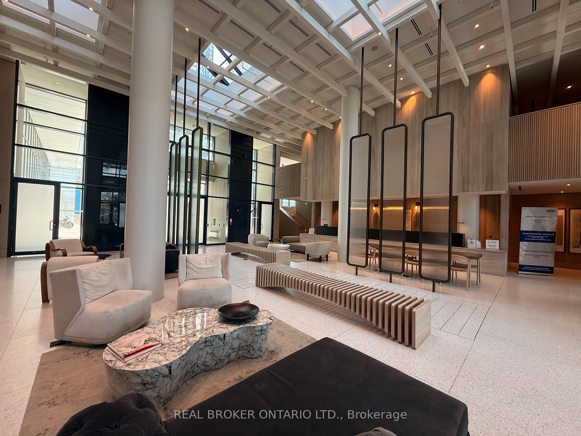 Photo 4 of Unit 2507, 28 Interchange Way, Vaughan, Vaughan Corporate Centre — HOMEH
