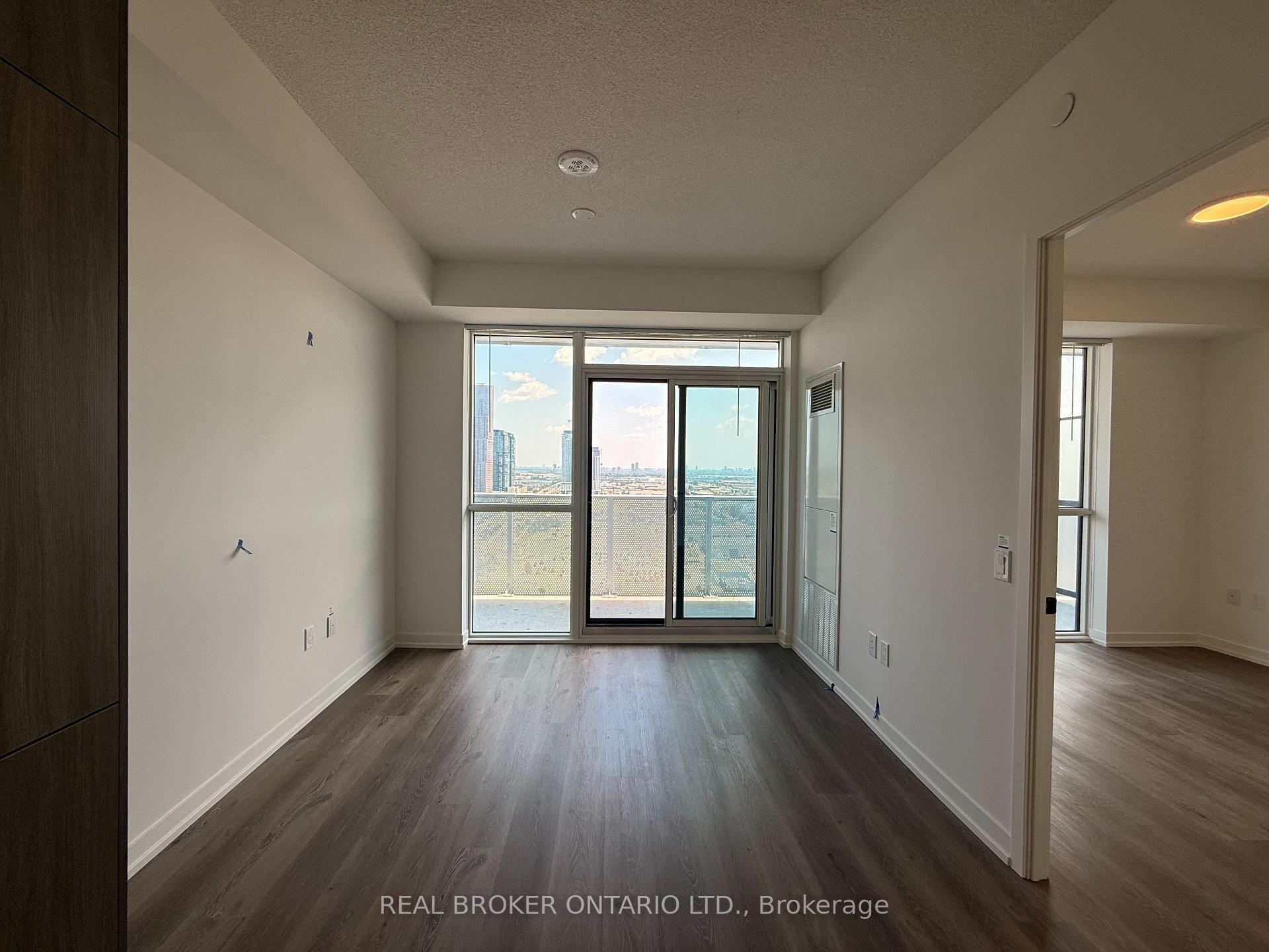 Photo 10 of Unit 2507, 28 Interchange Way, Vaughan, Vaughan Corporate Centre — HOMEH