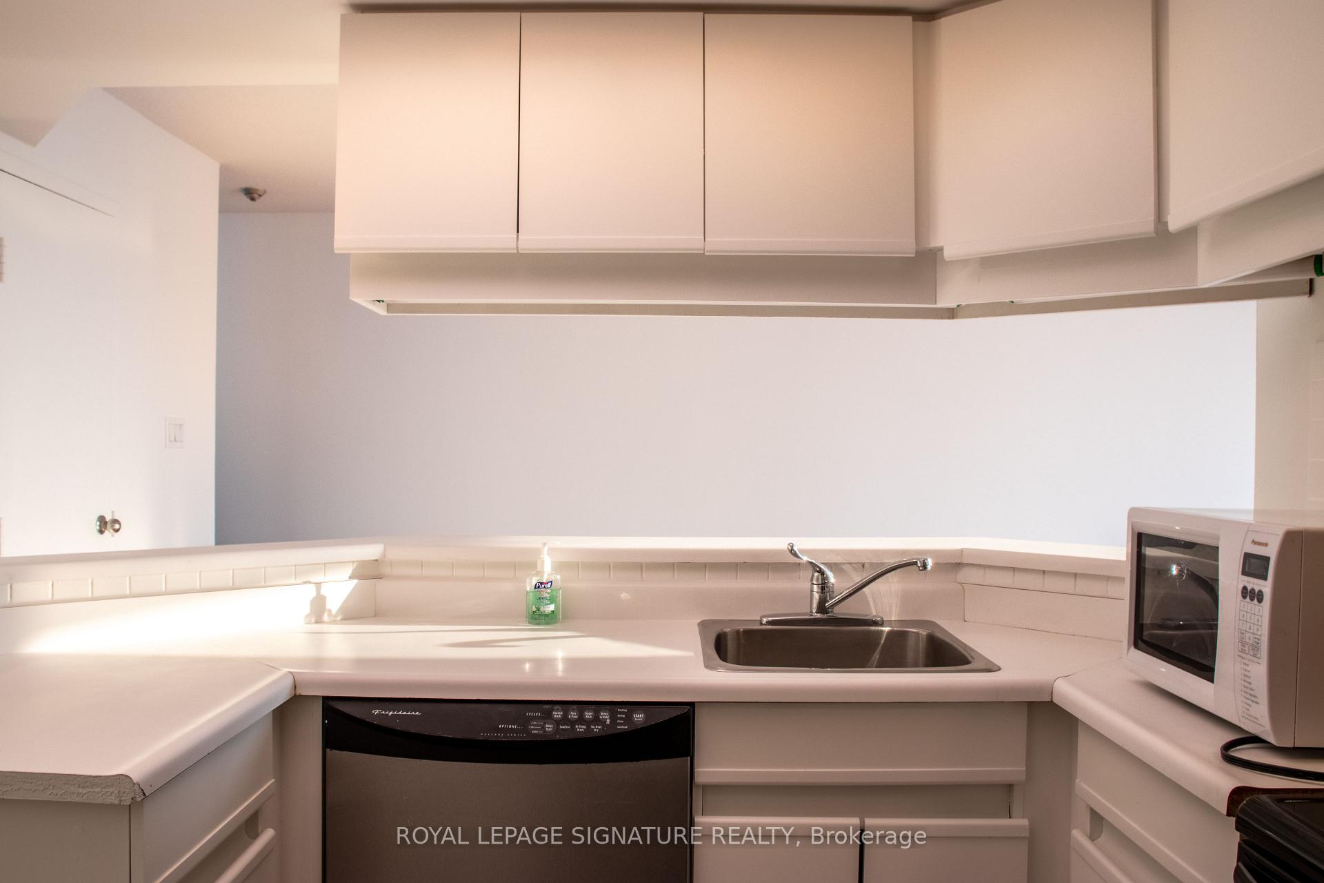 Photo 20 of Unit 3403, 1001 Bay Street, Toronto, Bay Street Corridor — HOMEH