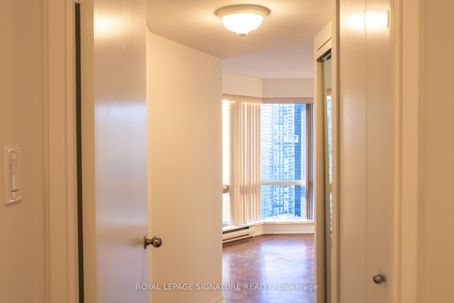 Photo 28 of Unit 3403, 1001 Bay Street, Toronto, Bay Street Corridor — HOMEH