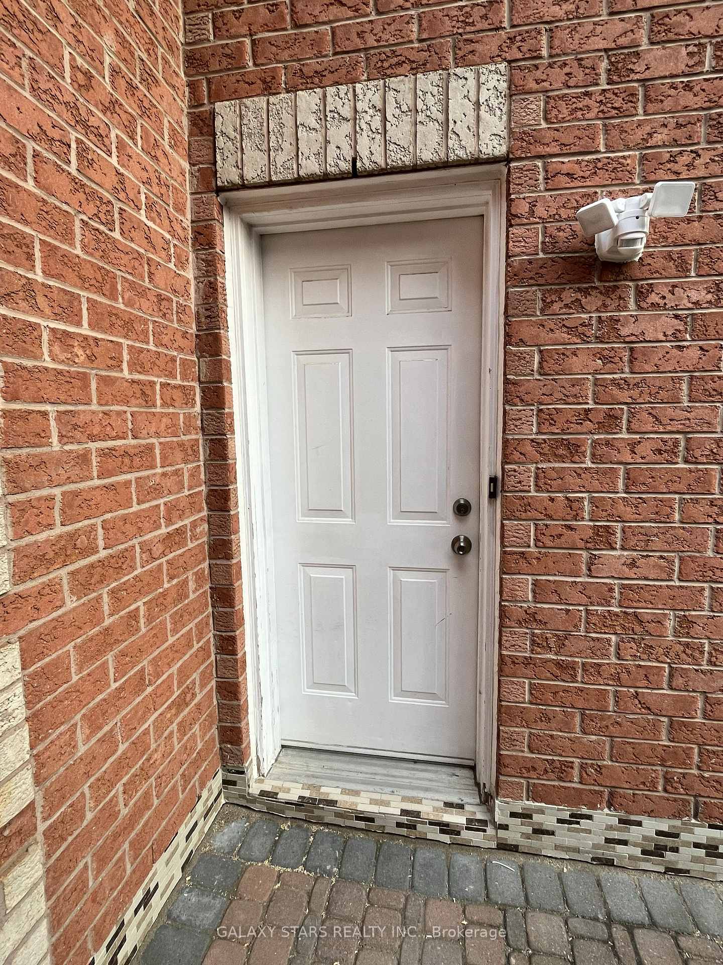 Photo 2 of Unit Bsmnt, 38 Hoake Road, Markham, Milliken Mills East — HOMEH