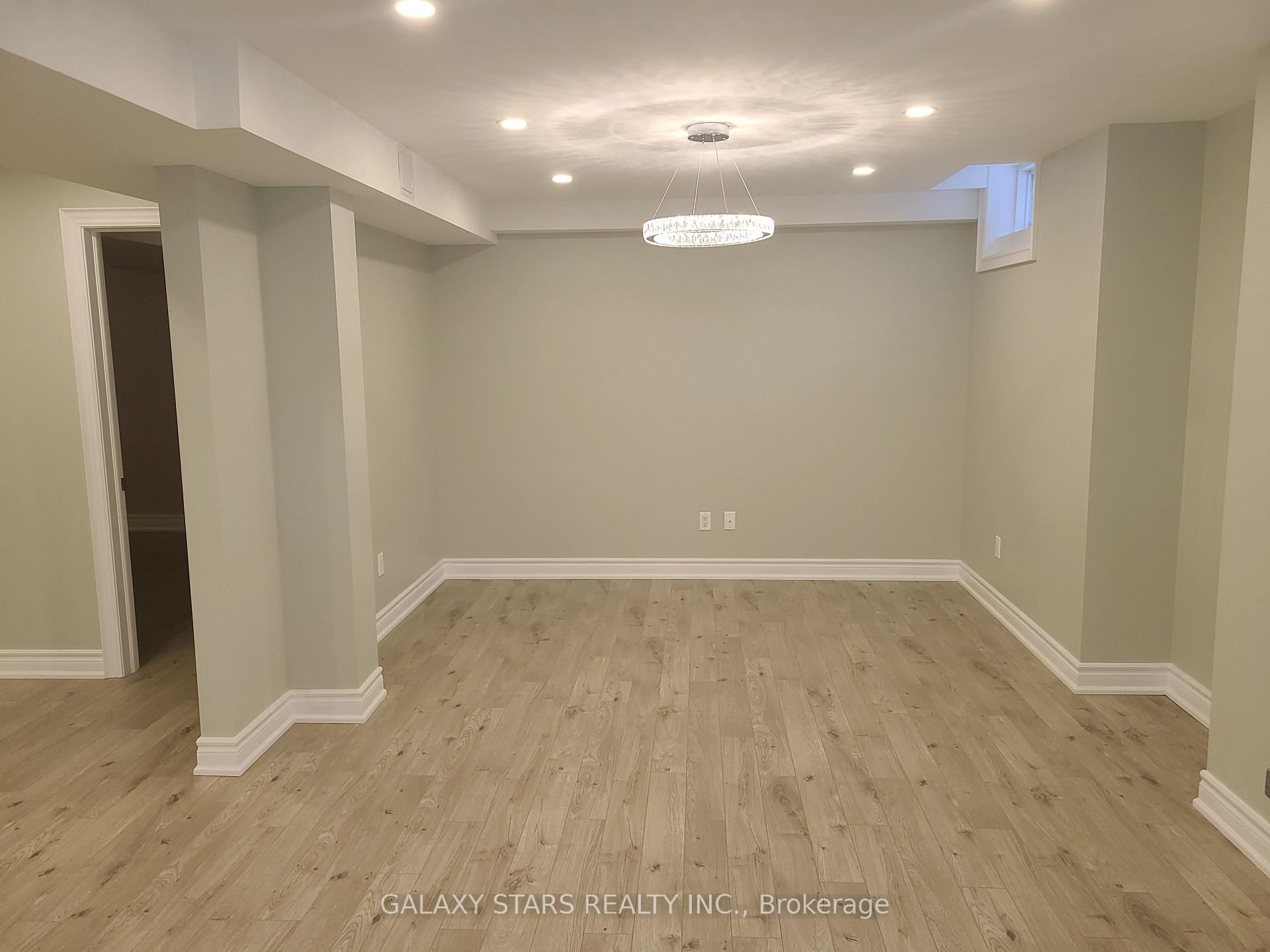 Photo 3 of Unit Bsmnt, 38 Hoake Road, Markham, Milliken Mills East — HOMEH