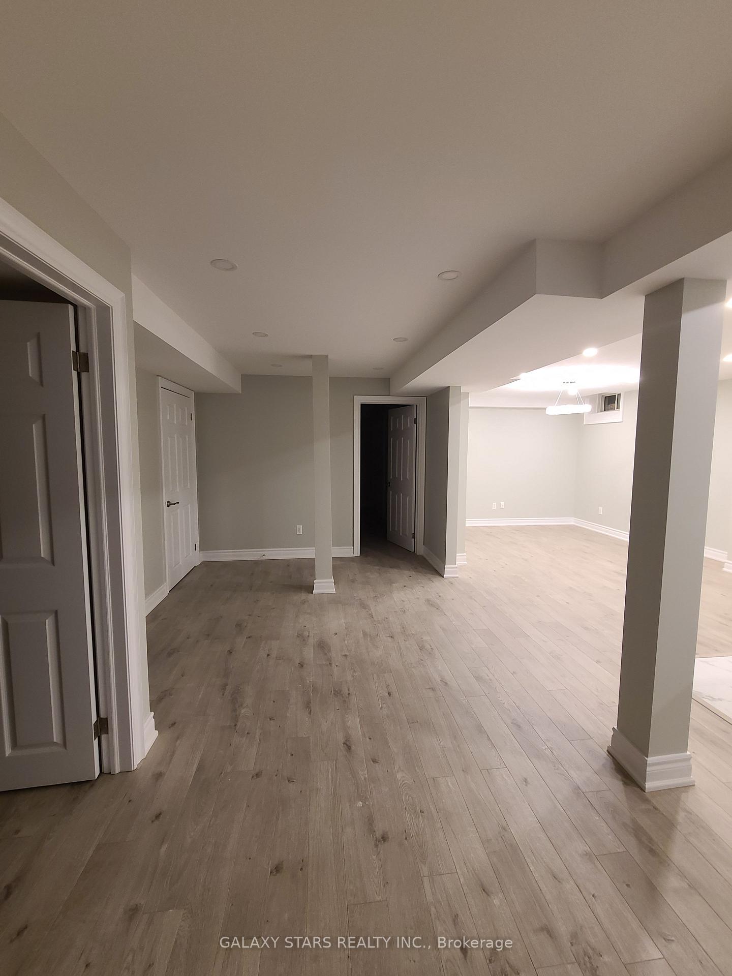 Photo 4 of Unit Bsmnt, 38 Hoake Road, Markham, Milliken Mills East — HOMEH