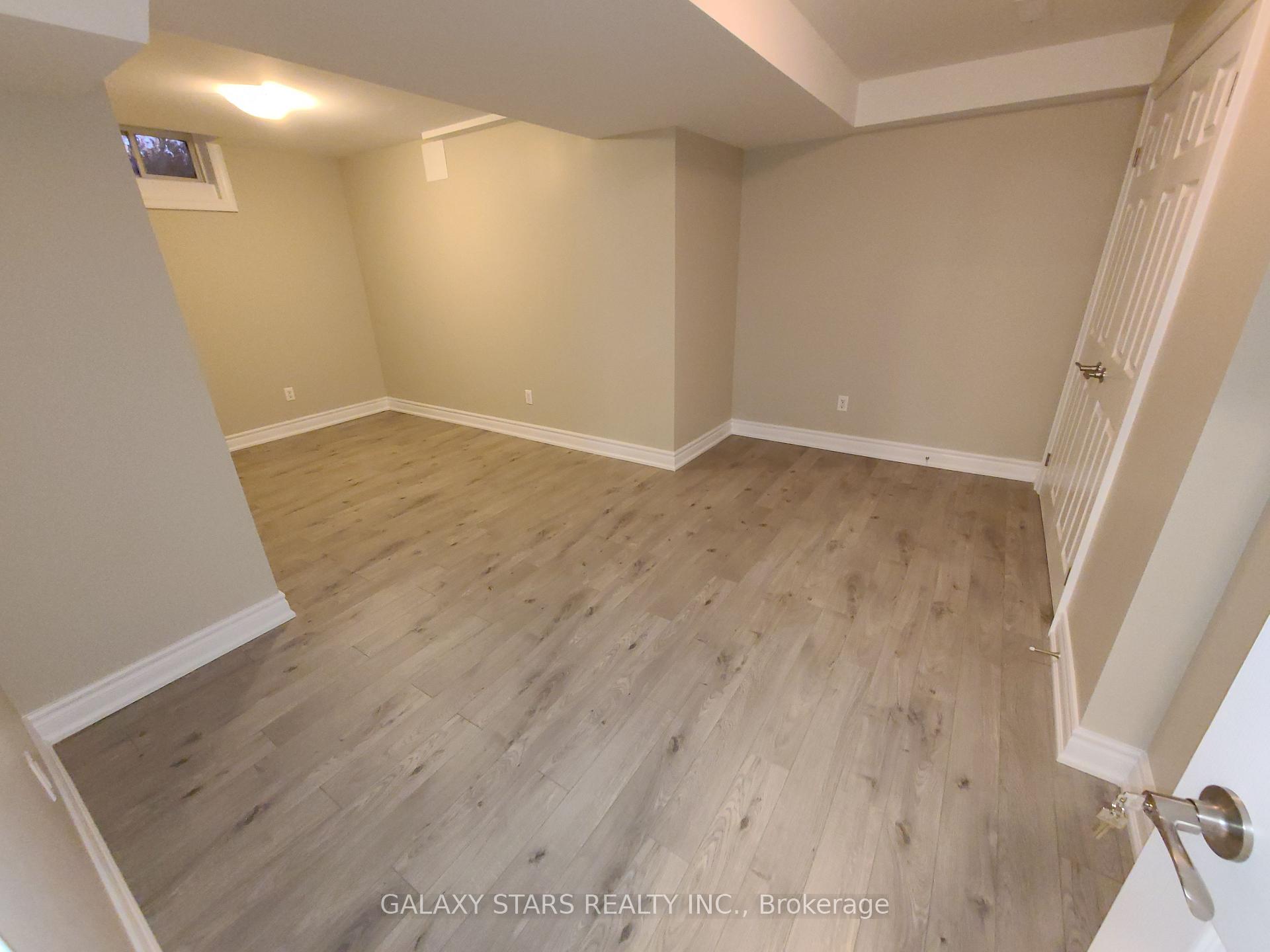 Photo 6 of Unit Bsmnt, 38 Hoake Road, Markham, Milliken Mills East — HOMEH