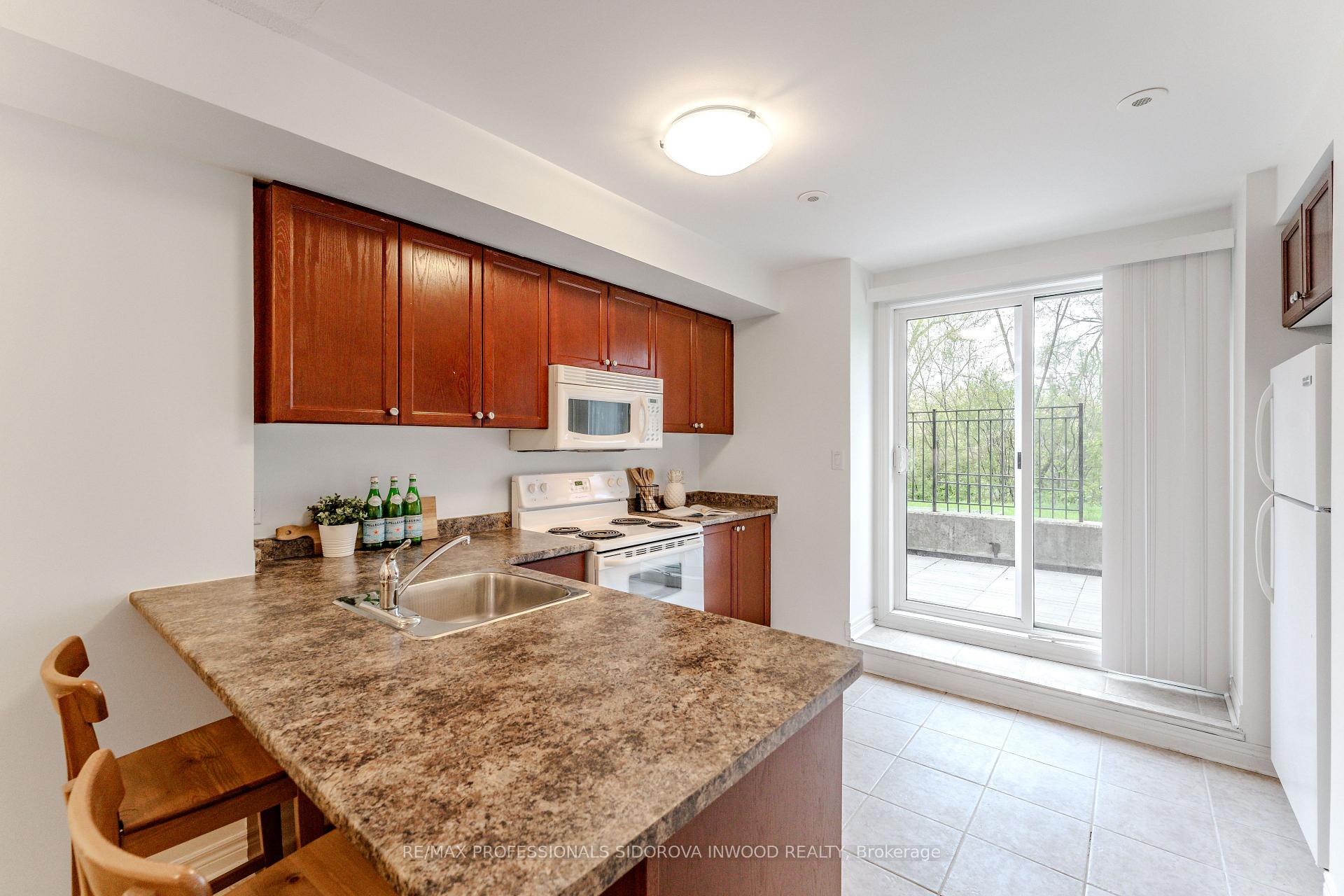 Photo 8 of Unit 117, 870 Jane Street, Toronto, Rockcliffe-Smythe — HOMEH