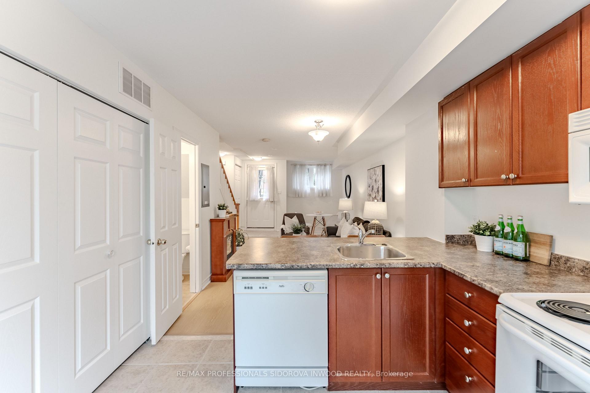Photo 10 of Unit 117, 870 Jane Street, Toronto, Rockcliffe-Smythe — HOMEH
