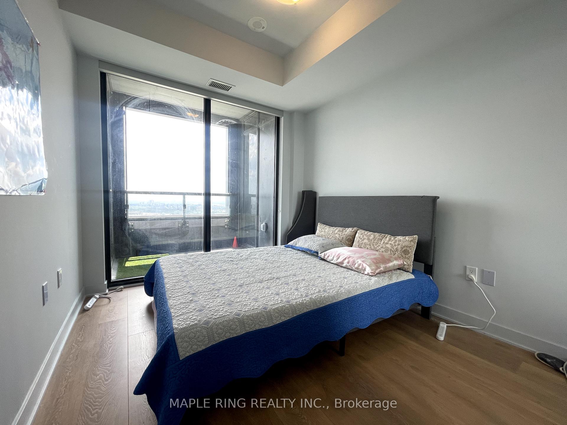 Photo 4 of Unit 3604, 2920 Highway 7 Road, Vaughan, Concord — HOMEH