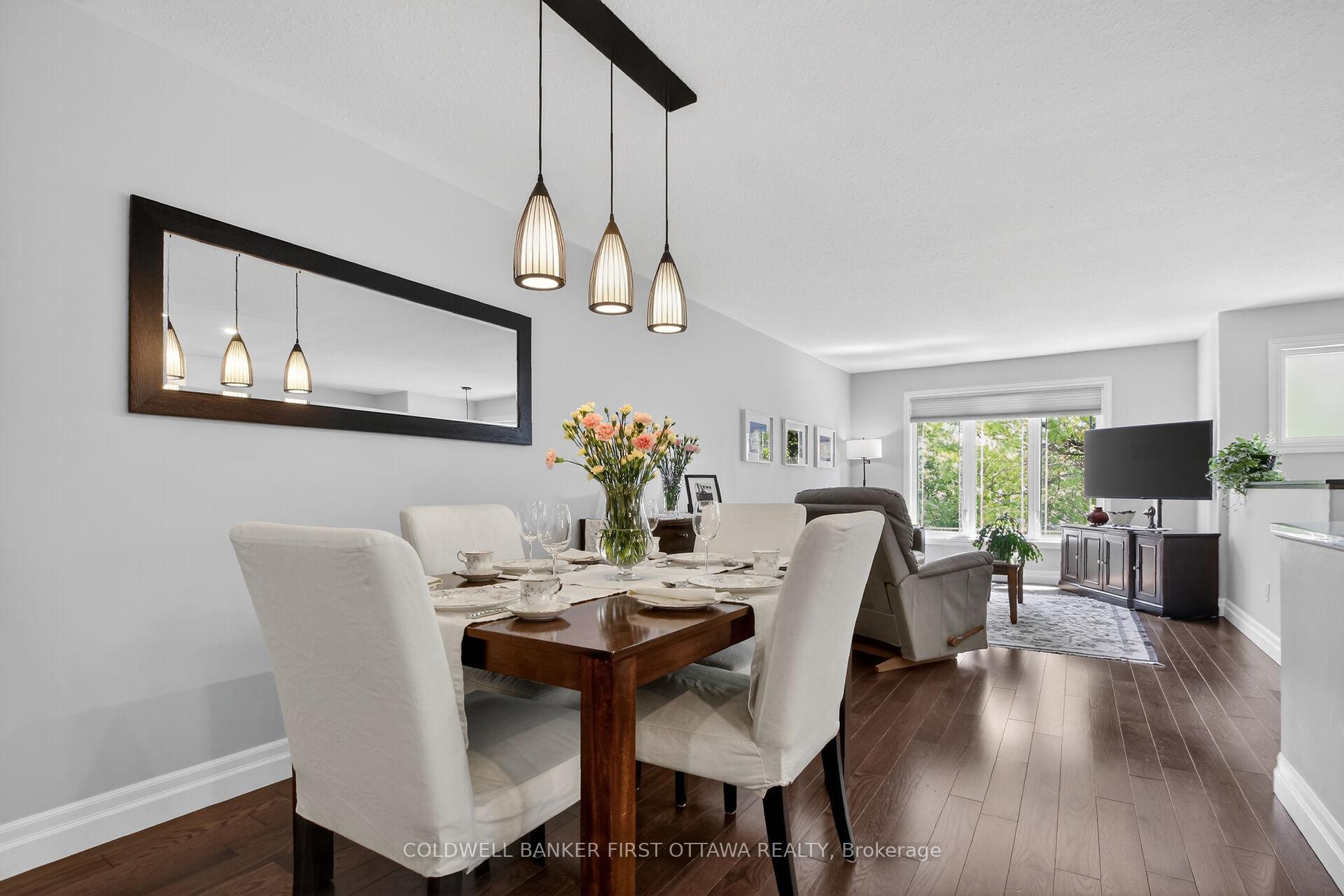 Photo 13 of 58 Boulder Way, Ottawa, Barrhaven - Longfields — HOMEH