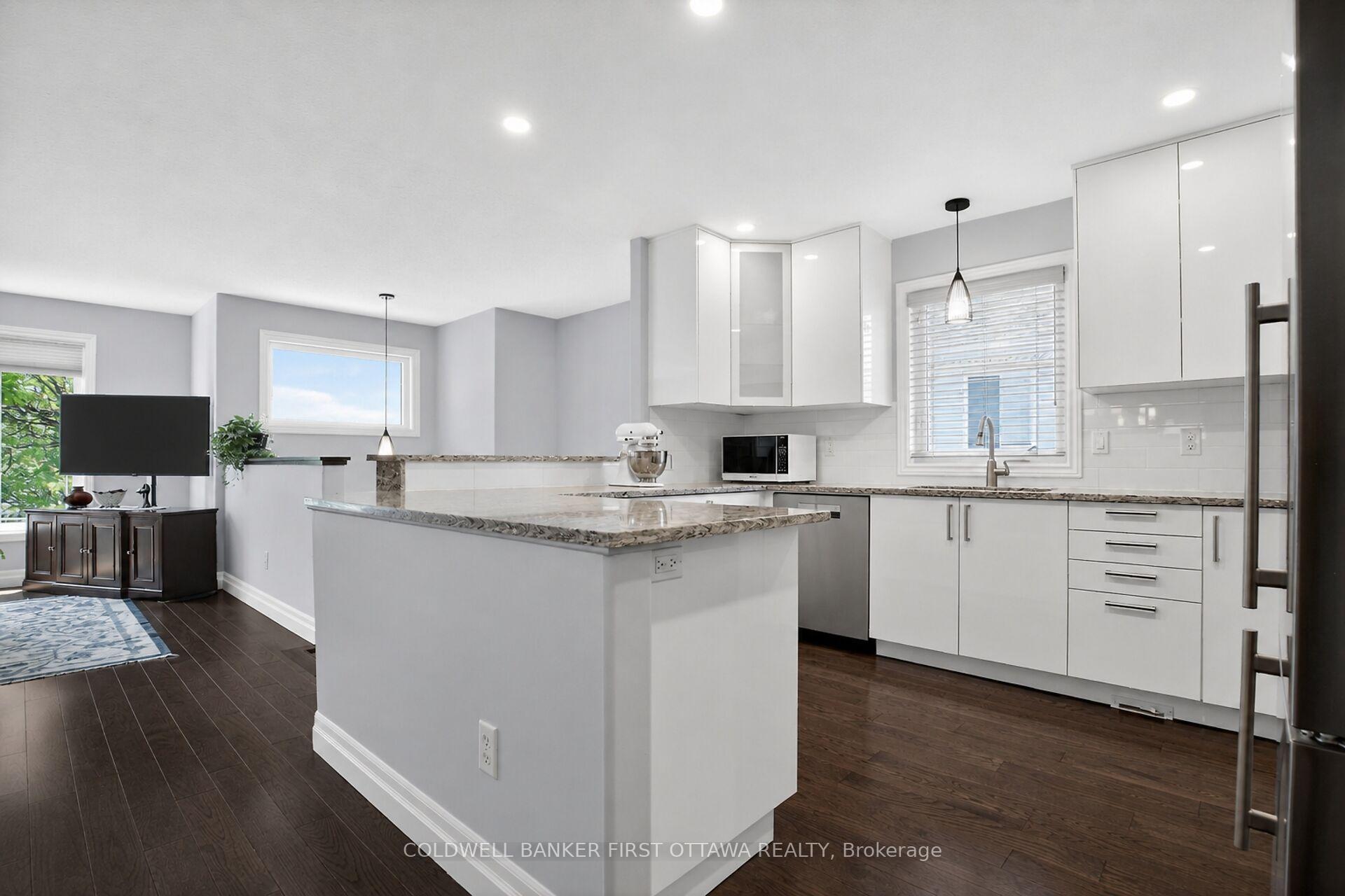 Photo 15 of 58 Boulder Way, Ottawa, Barrhaven - Longfields — HOMEH