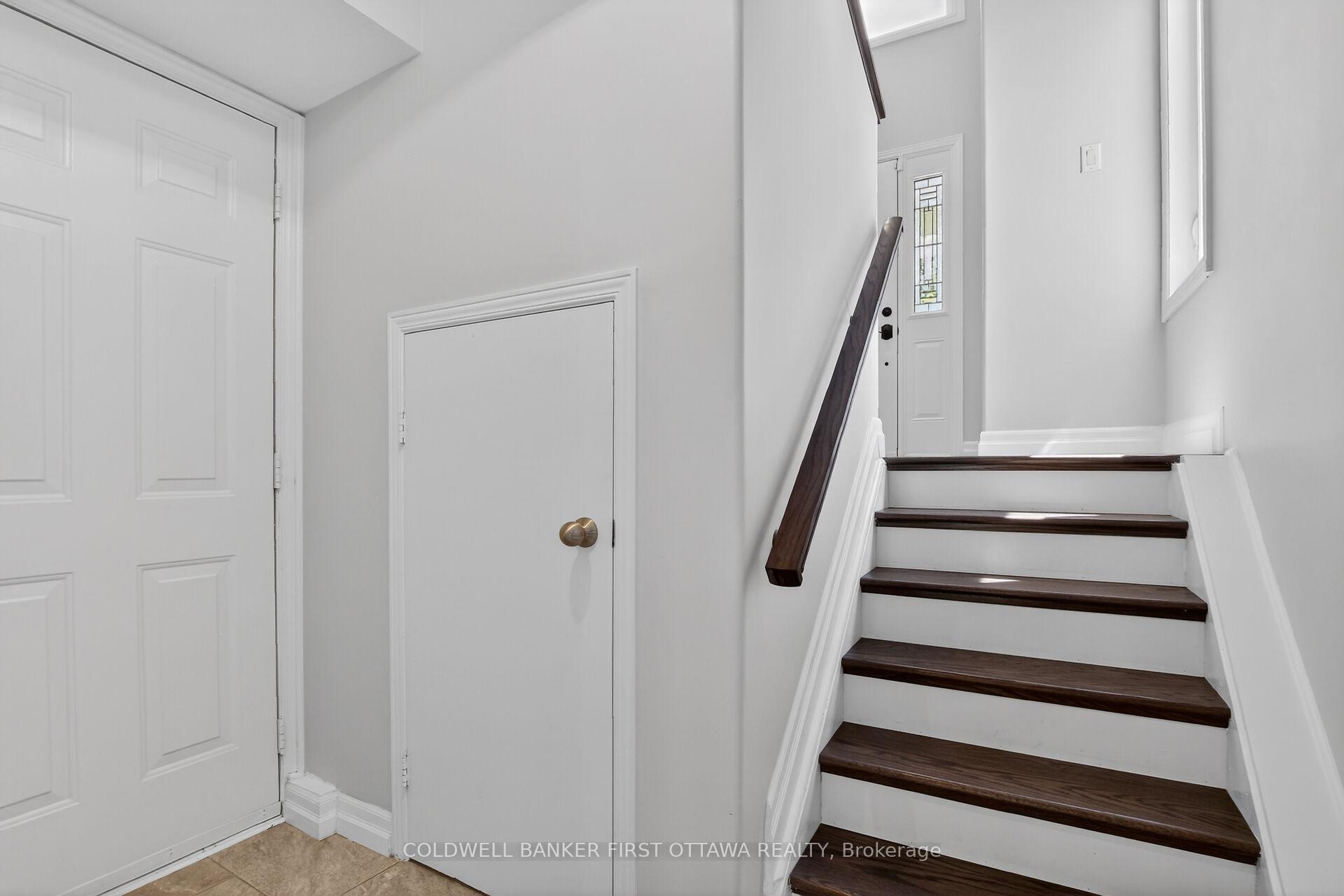 Photo 32 of 58 Boulder Way, Ottawa, Barrhaven - Longfields — HOMEH