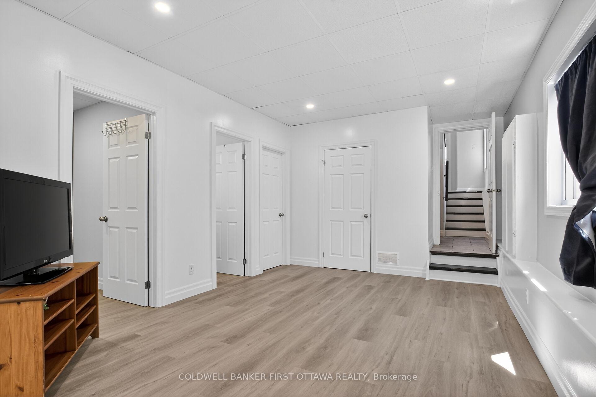 Photo 34 of 58 Boulder Way, Ottawa, Barrhaven - Longfields — HOMEH