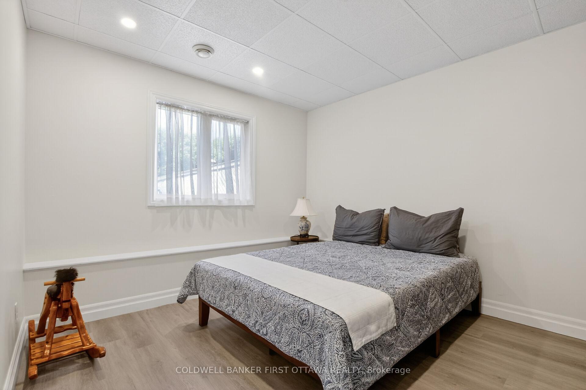Photo 35 of 58 Boulder Way, Ottawa, Barrhaven - Longfields — HOMEH