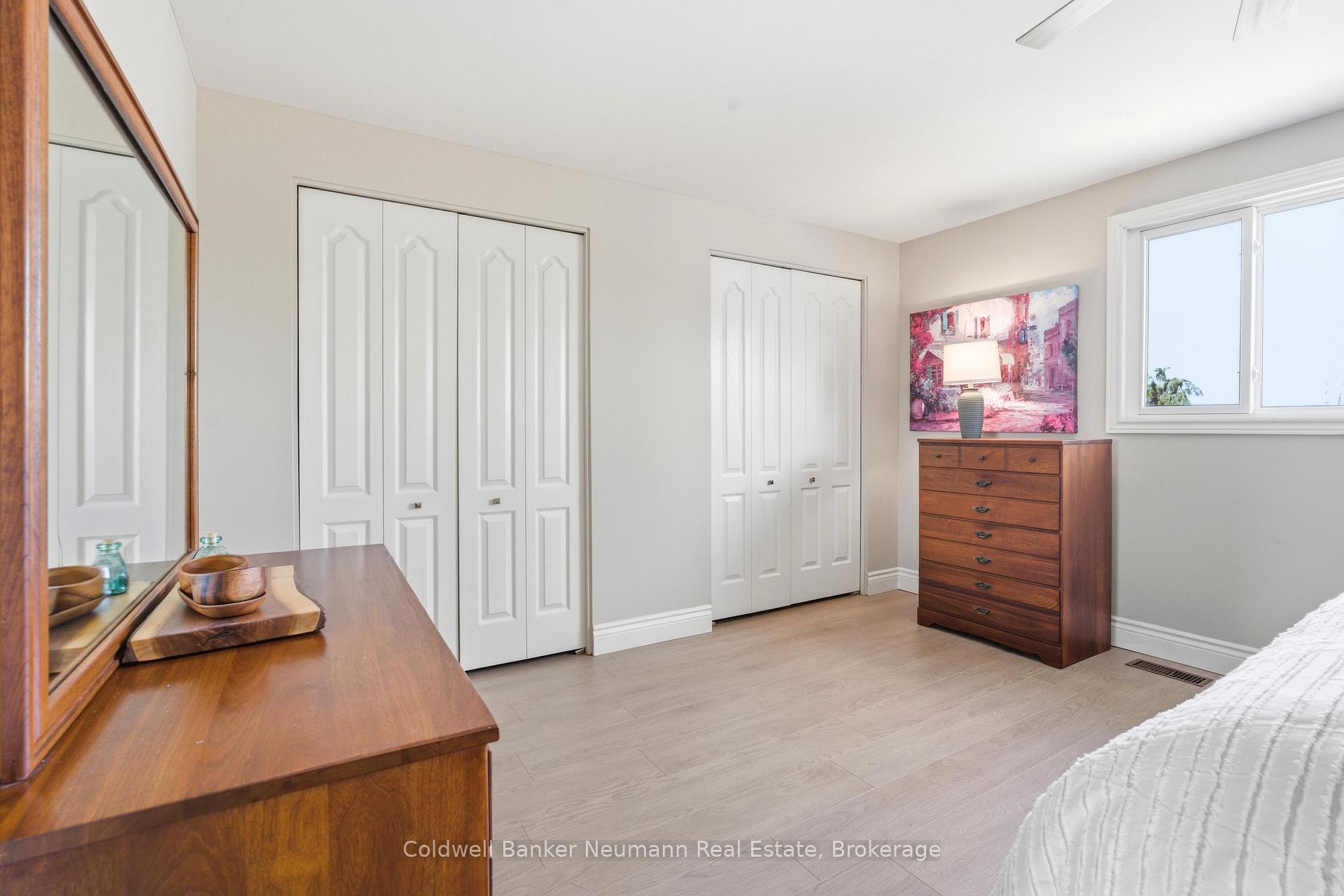 Photo 15 of 28 Chartwell Crescent, Guelph, Dovercliffe Park/Old University — HOMEH