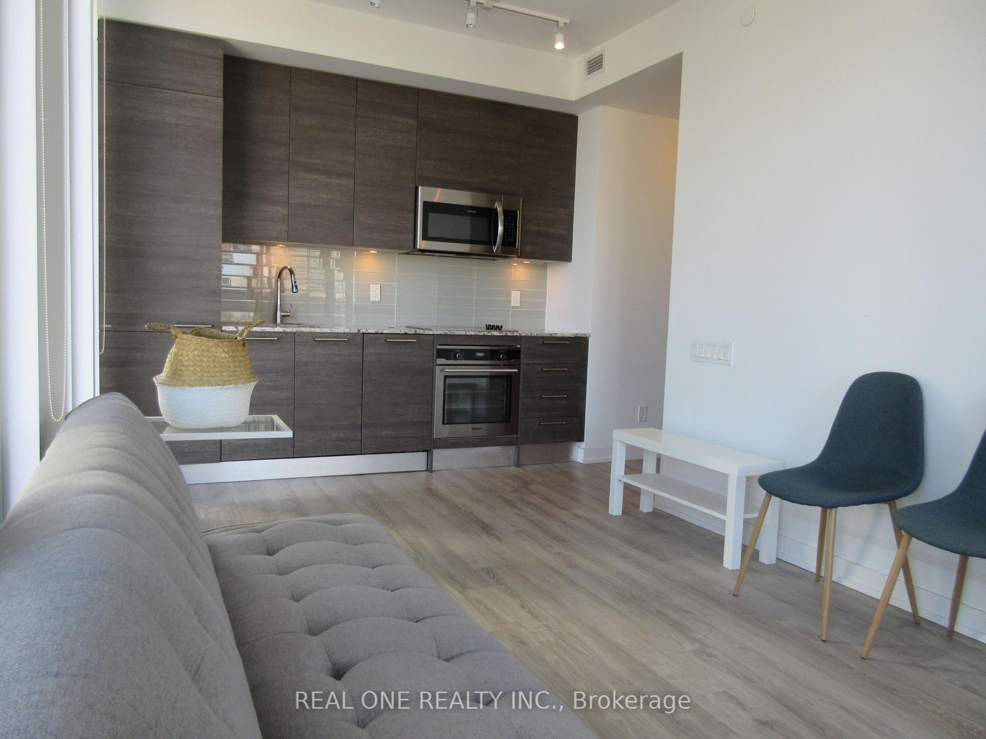 Photo 4 of Unit 2207, 28 Wellesley Street E, Toronto, Church-Yonge Corridor — HOMEH