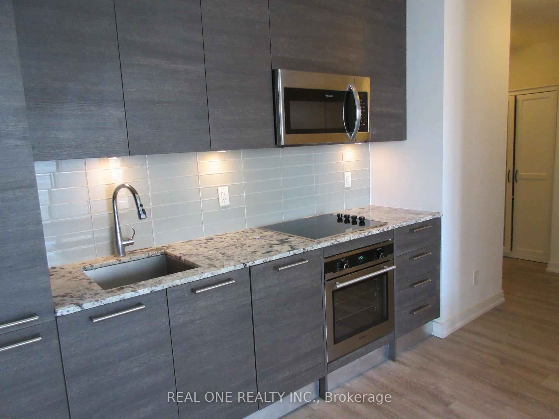 Photo 8 of Unit 2207, 28 Wellesley Street E, Toronto, Church-Yonge Corridor — HOMEH