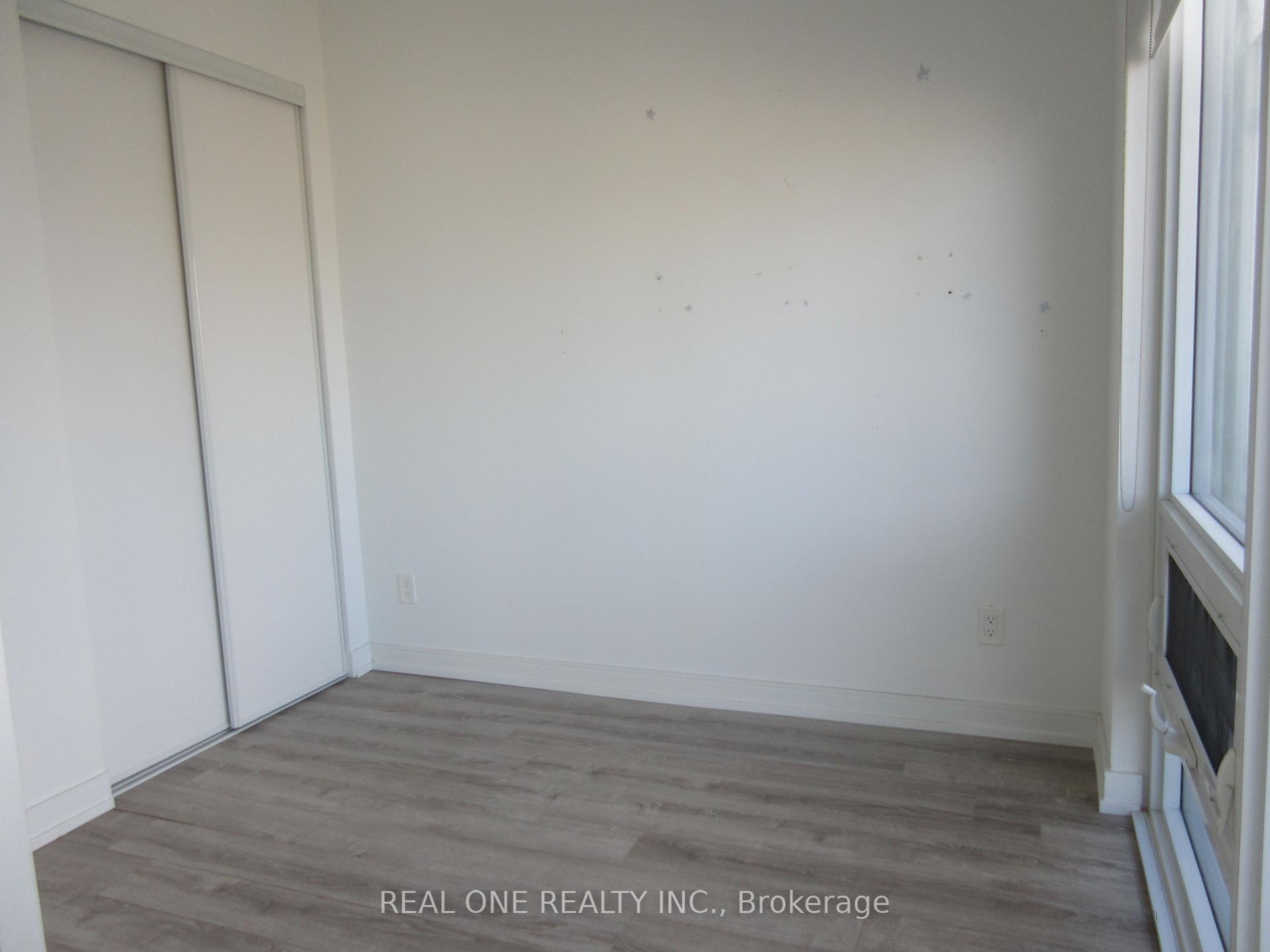 Photo 13 of Unit 2207, 28 Wellesley Street E, Toronto, Church-Yonge Corridor — HOMEH