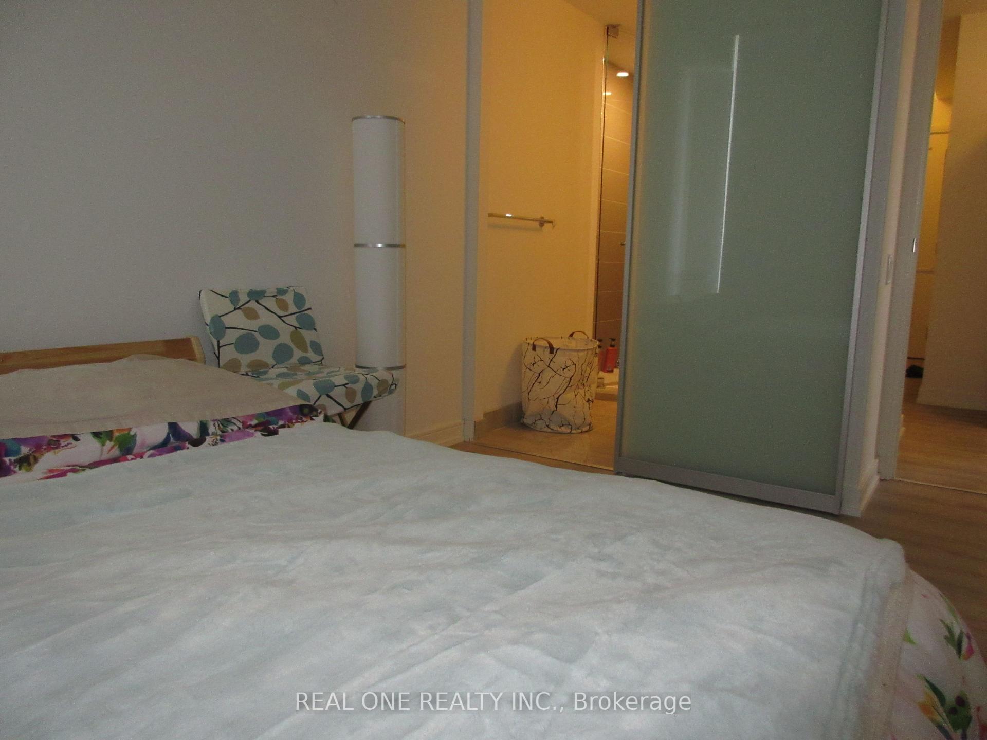 Photo 16 of Unit 2207, 28 Wellesley Street E, Toronto, Church-Yonge Corridor — HOMEH
