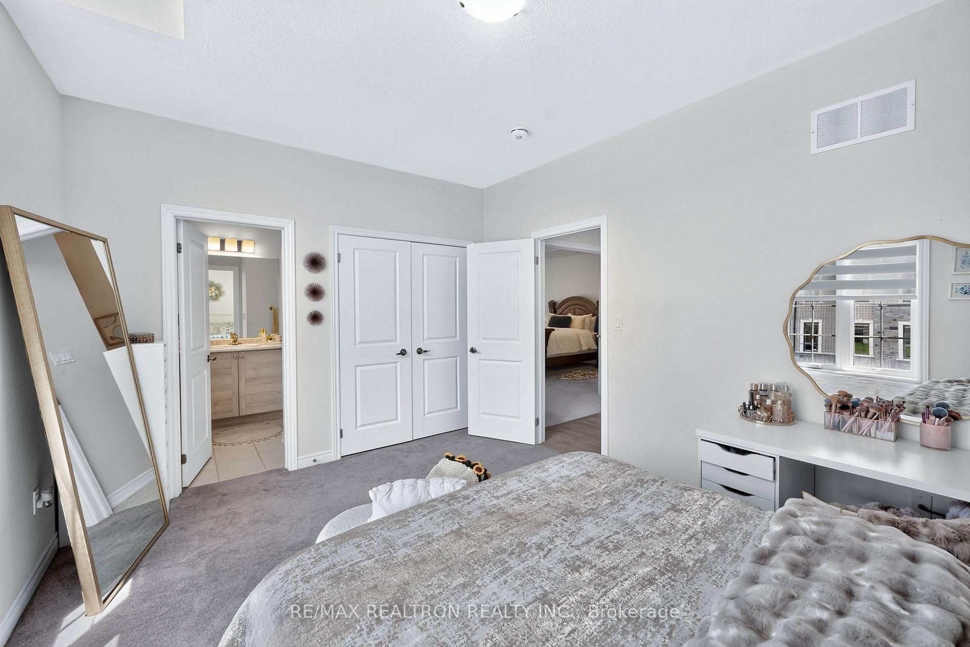 Photo 26 of 40 Auckland Drive, Whitby, Rural Whitby — HOMEH
