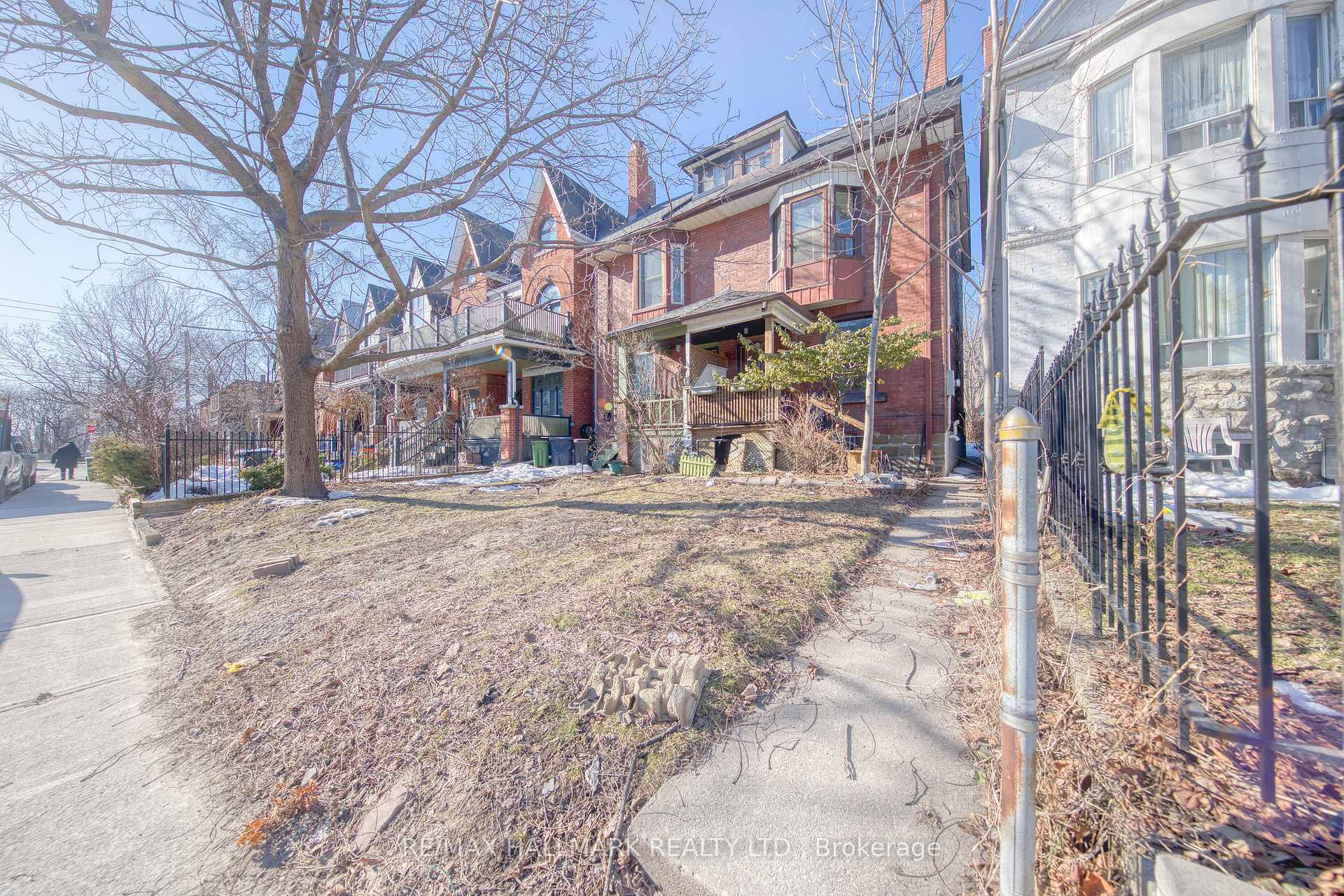 Photo 1 of Unit Main, 46 Springhurst Avenue, Toronto, South Parkdale — HOMEH