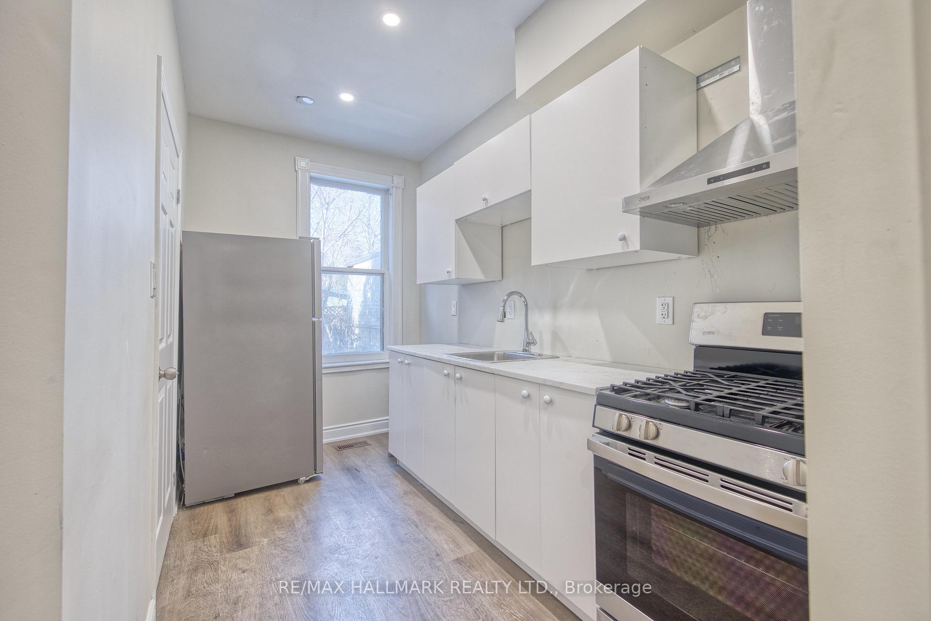 Photo 2 of Unit Main, 46 Springhurst Avenue, Toronto, South Parkdale — HOMEH