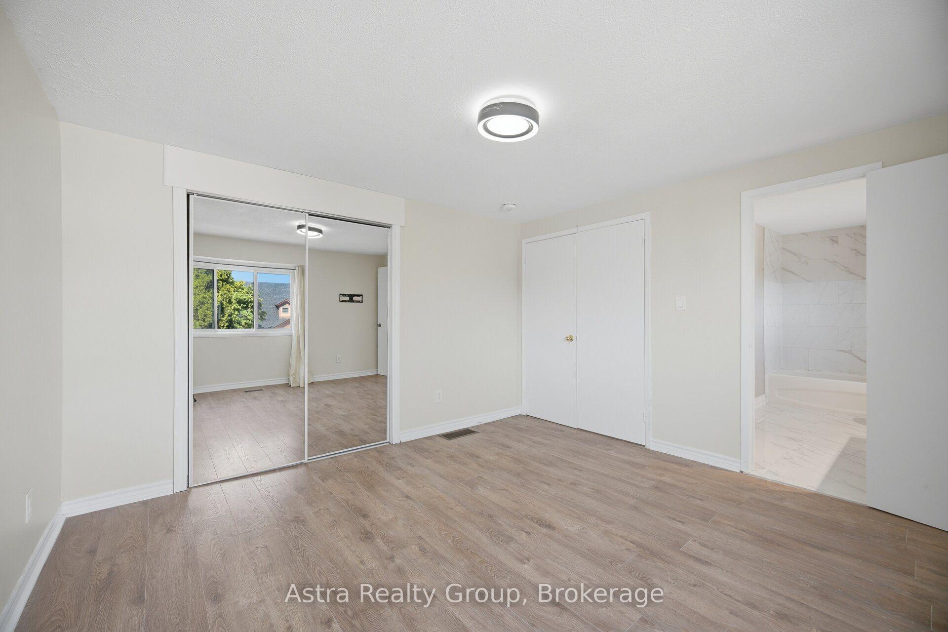 Photo 25 of 28 Borden Hill Court, Brampton, Central Park — HOMEH