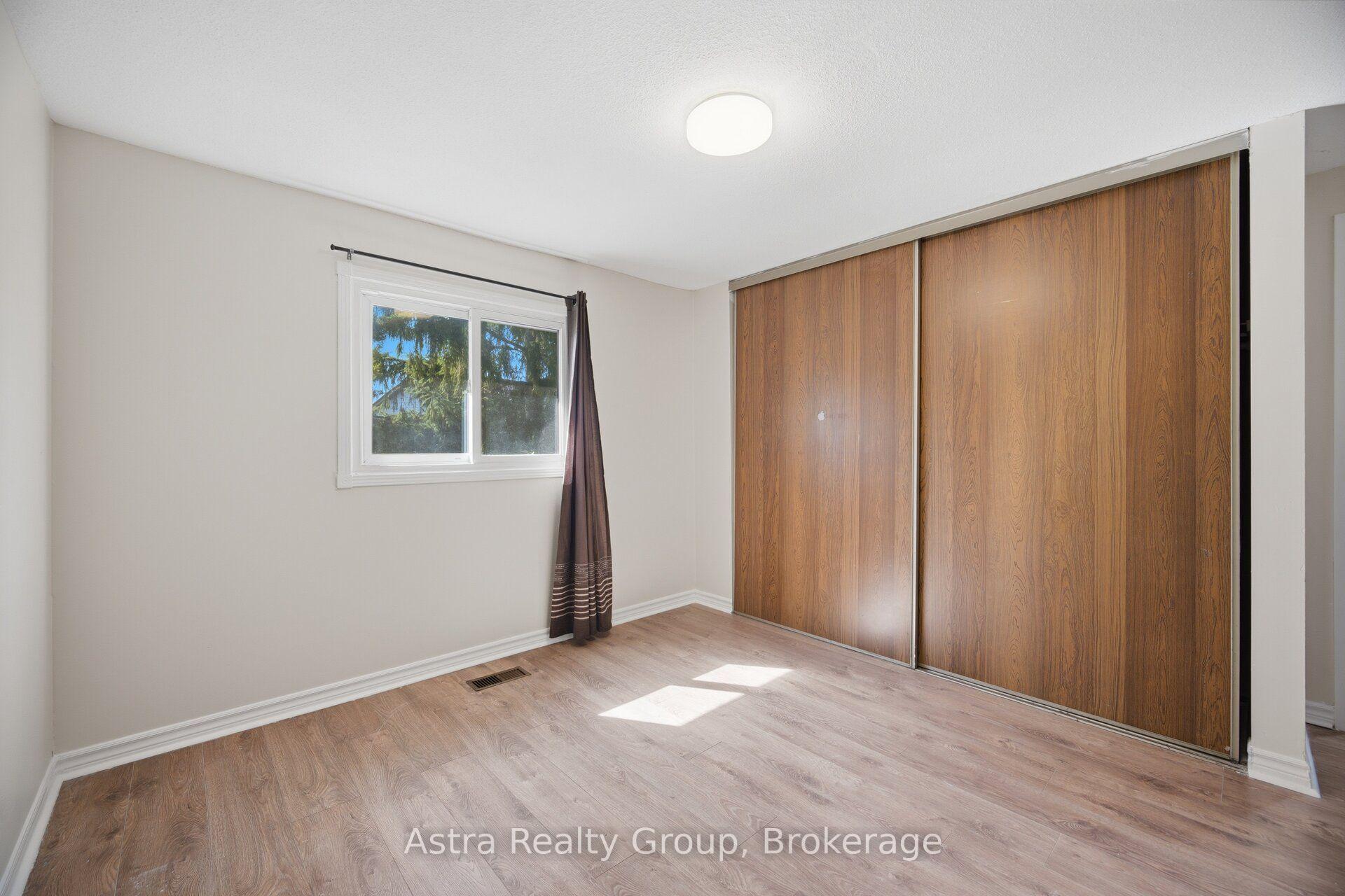 Photo 29 of 28 Borden Hill Court, Brampton, Central Park — HOMEH