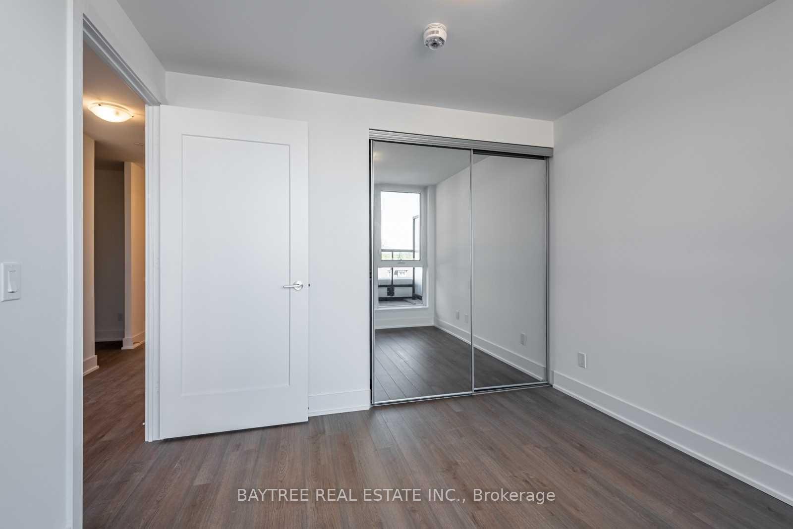 Photo 6 of Unit 424, 1 Belsize Drive, Toronto, Mount Pleasant West — HOMEH