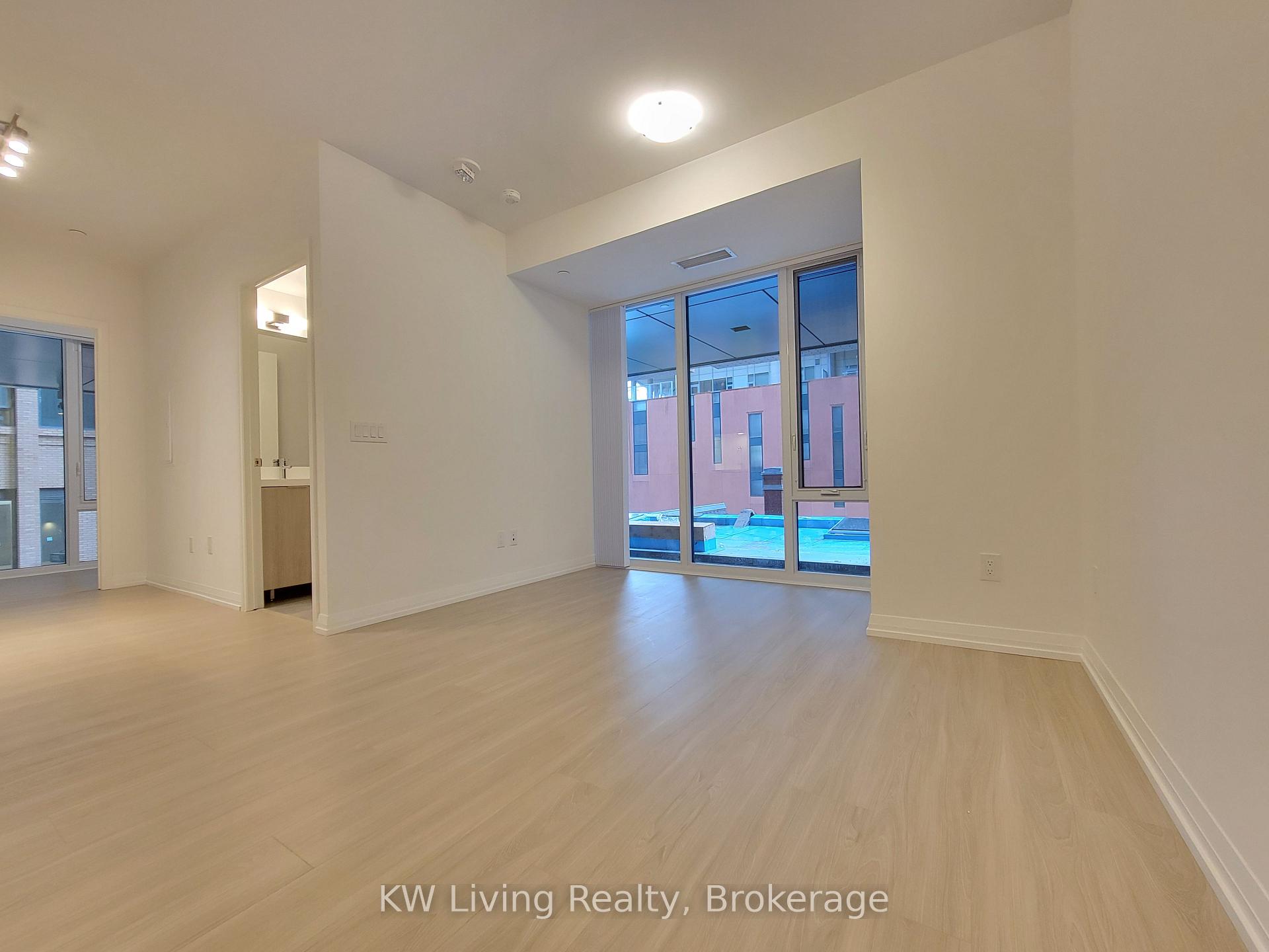 Photo 4 of Unit 505, 8 Widmer Street, Toronto, Waterfront Communities — HOMEH