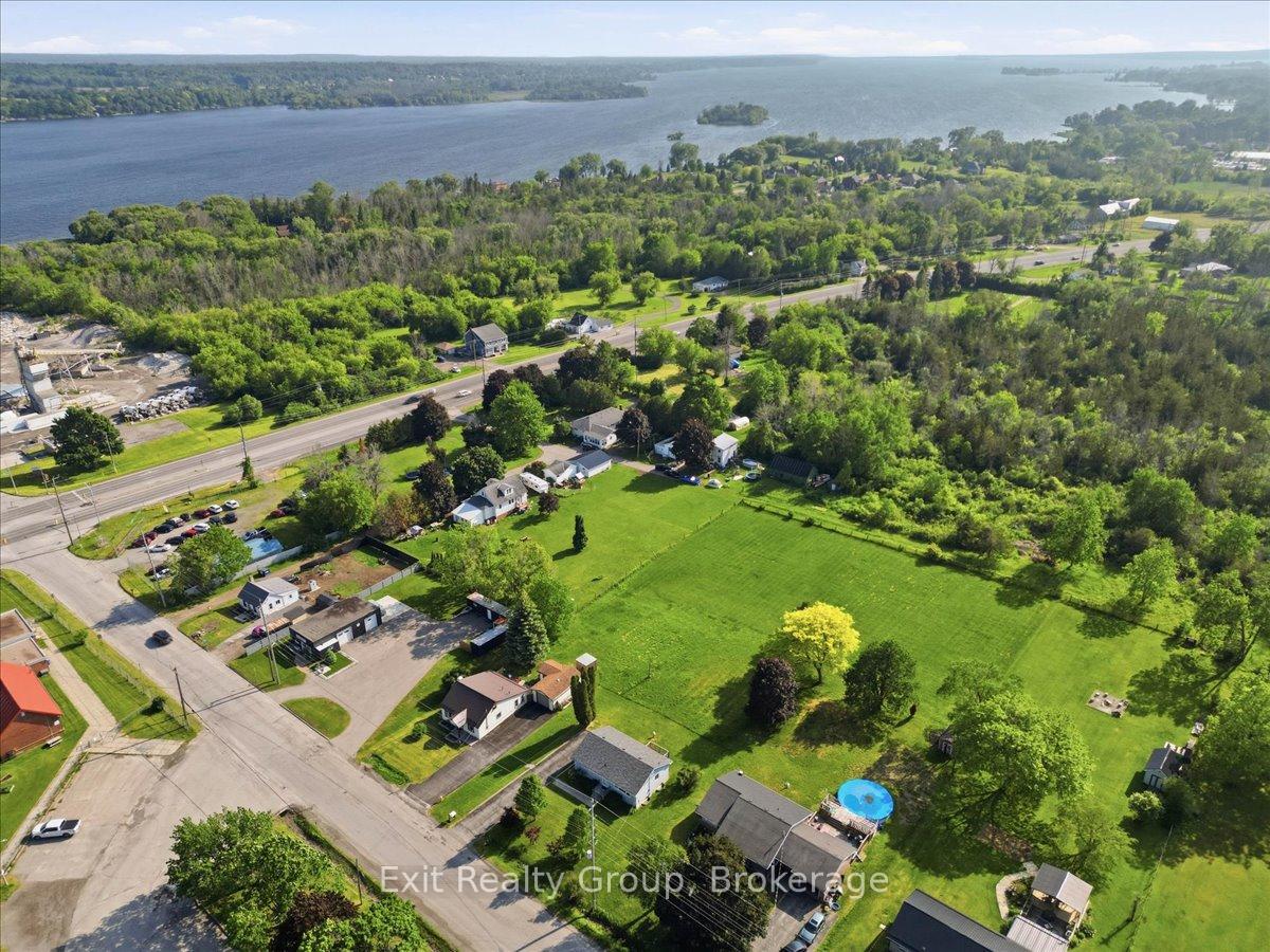 Photo 23 of 109 Aikins Road, Quinte West, Sidney Ward — HOMEH
