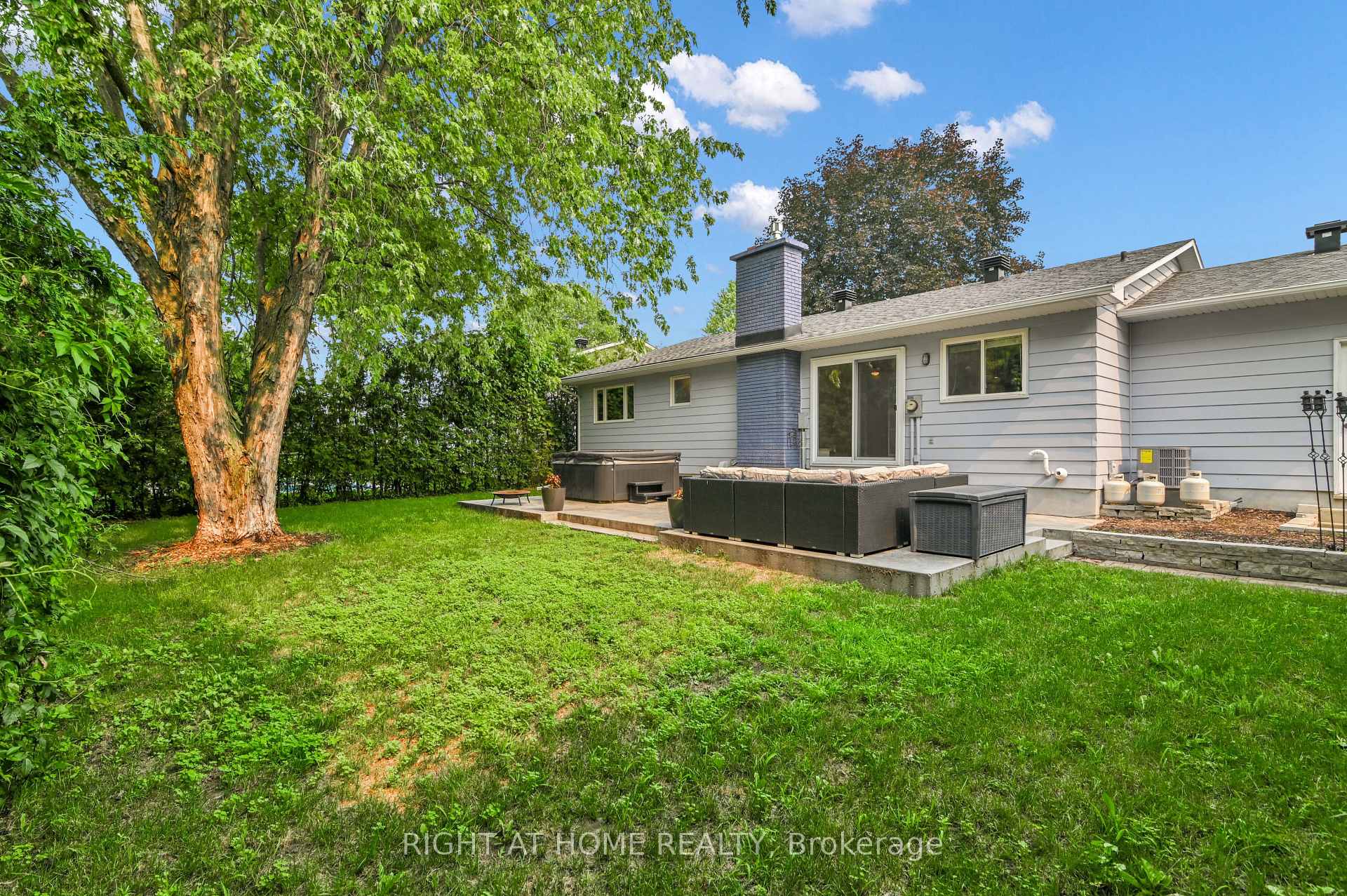 Photo 34 of 9 Leetom Crescent, Ottawa, Barrhaven - Pheasant Run — HOMEH