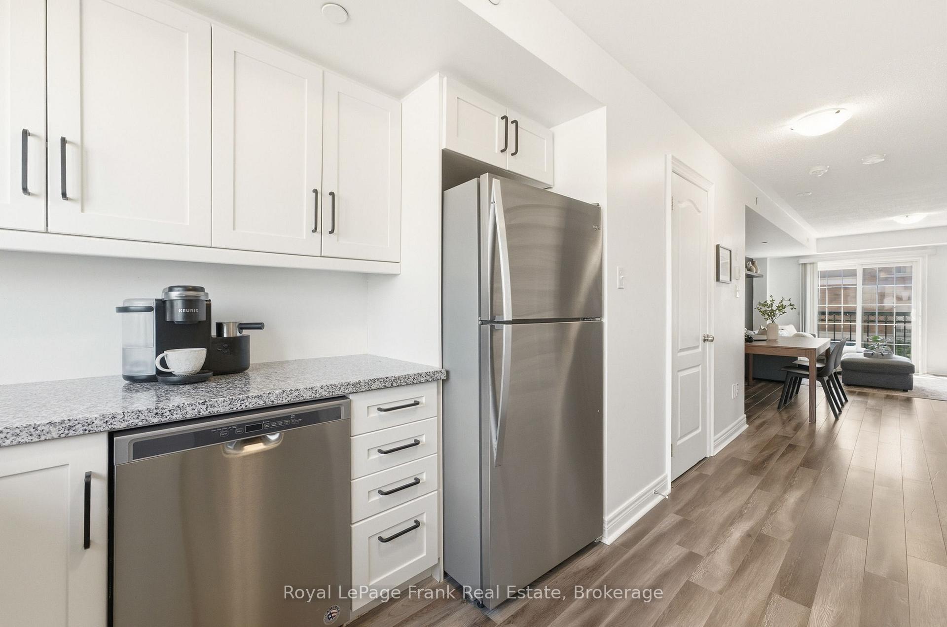 Photo 4 of Unit 9, 2550 Bromus Path, Oshawa, Windfields — HOMEH